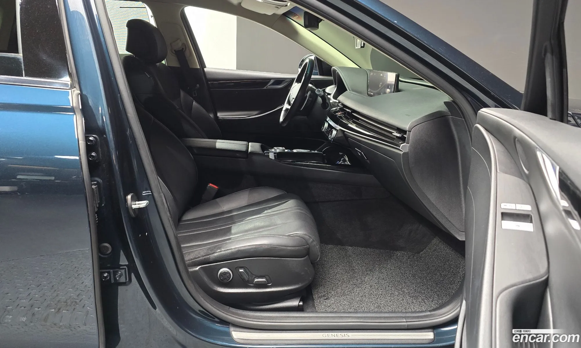 Genesis G80 2022 — 8
