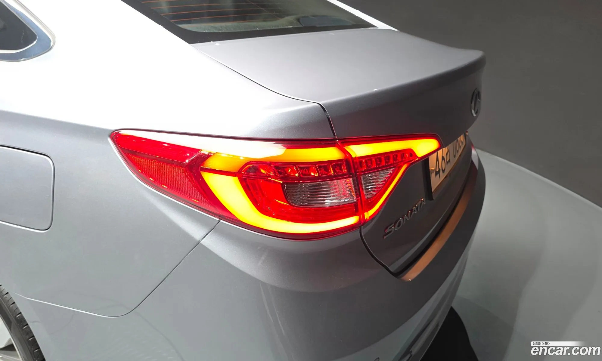 Hyundai LF Sonata 2015 — 11