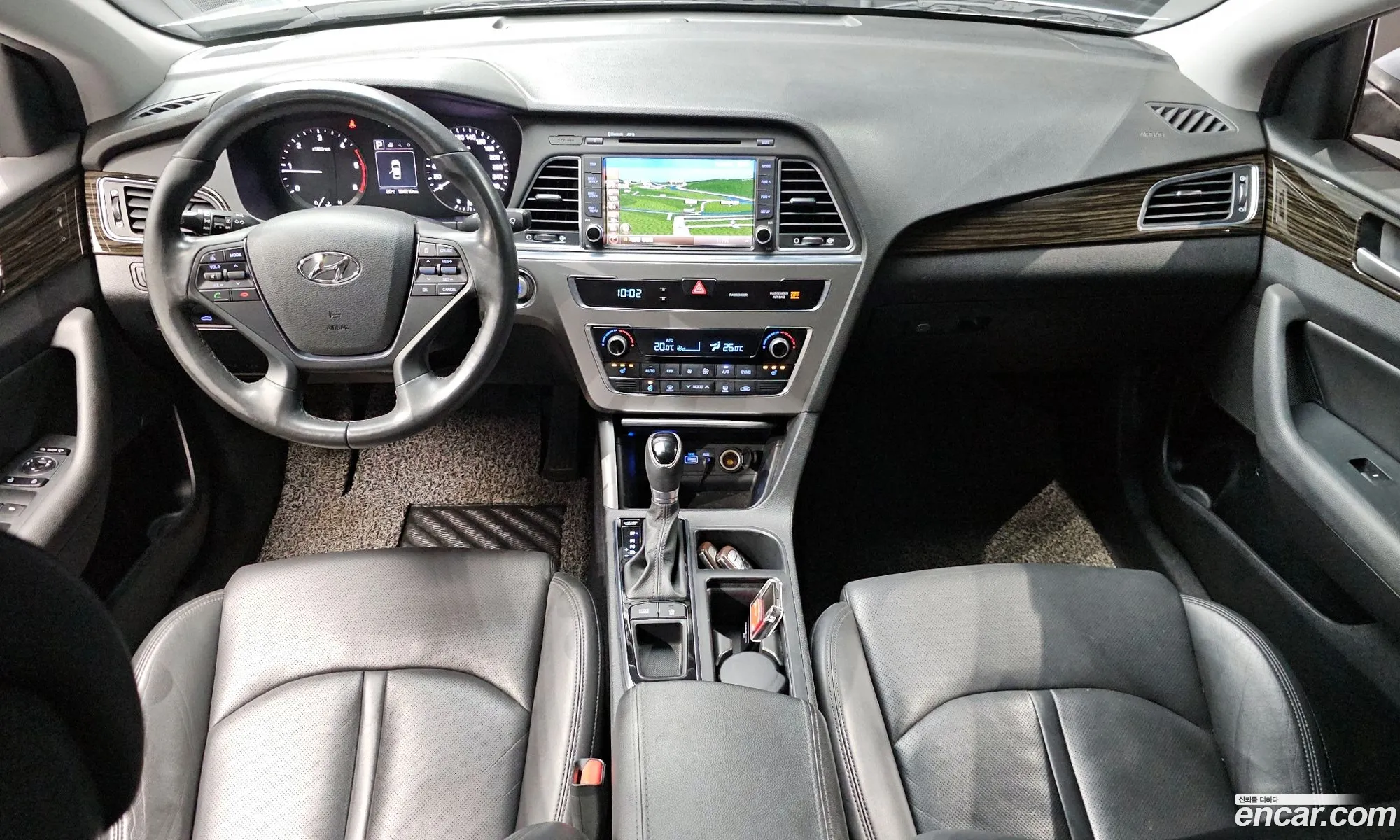 Hyundai LF Sonata 2015 — 15