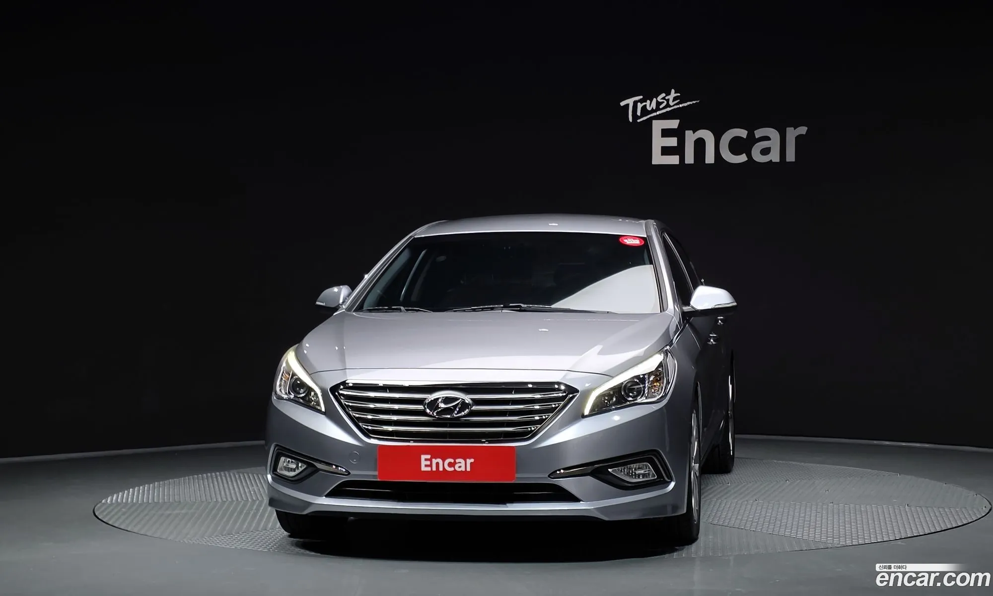 Hyundai LF Sonata 2015 — 23