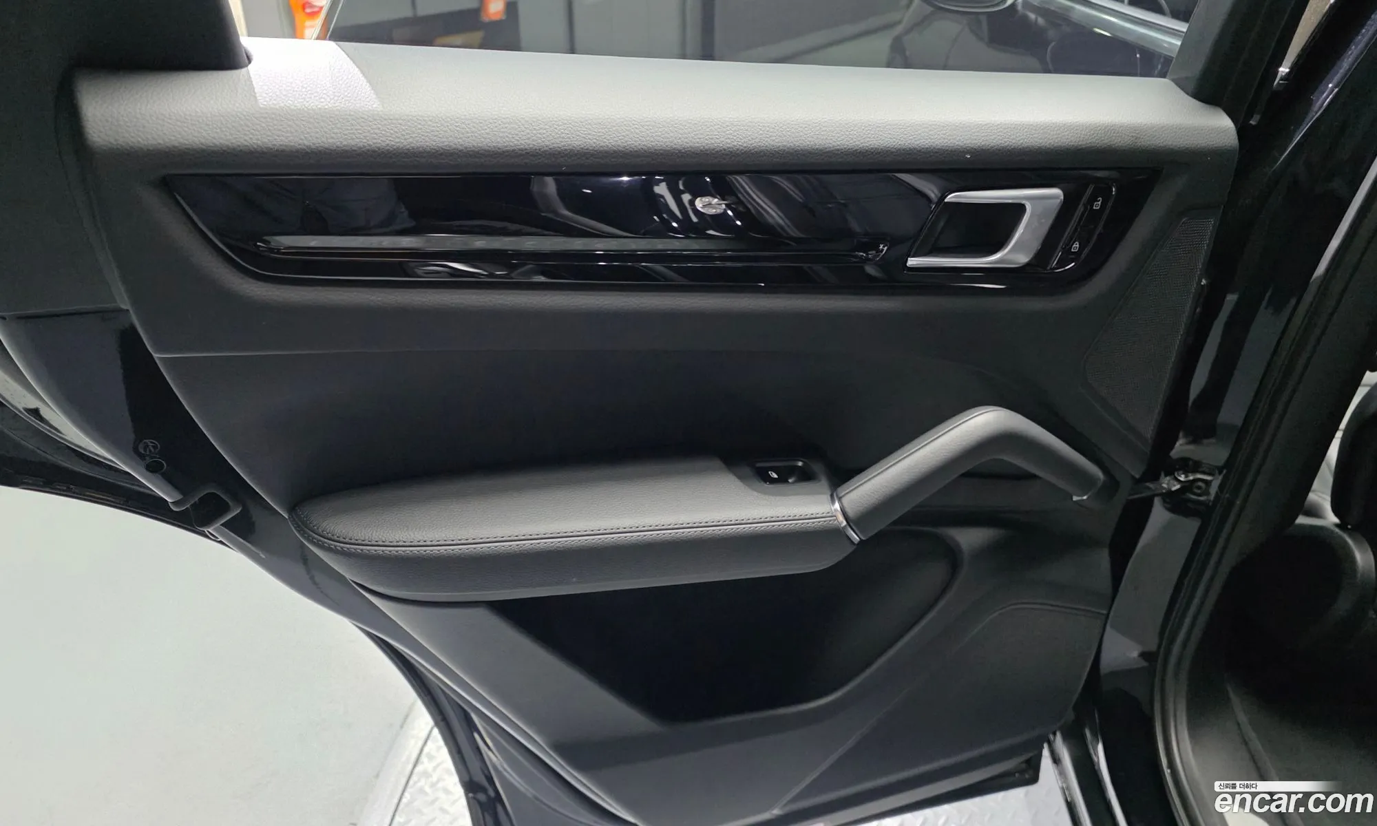 Porsche Cayenne 2021 — 10