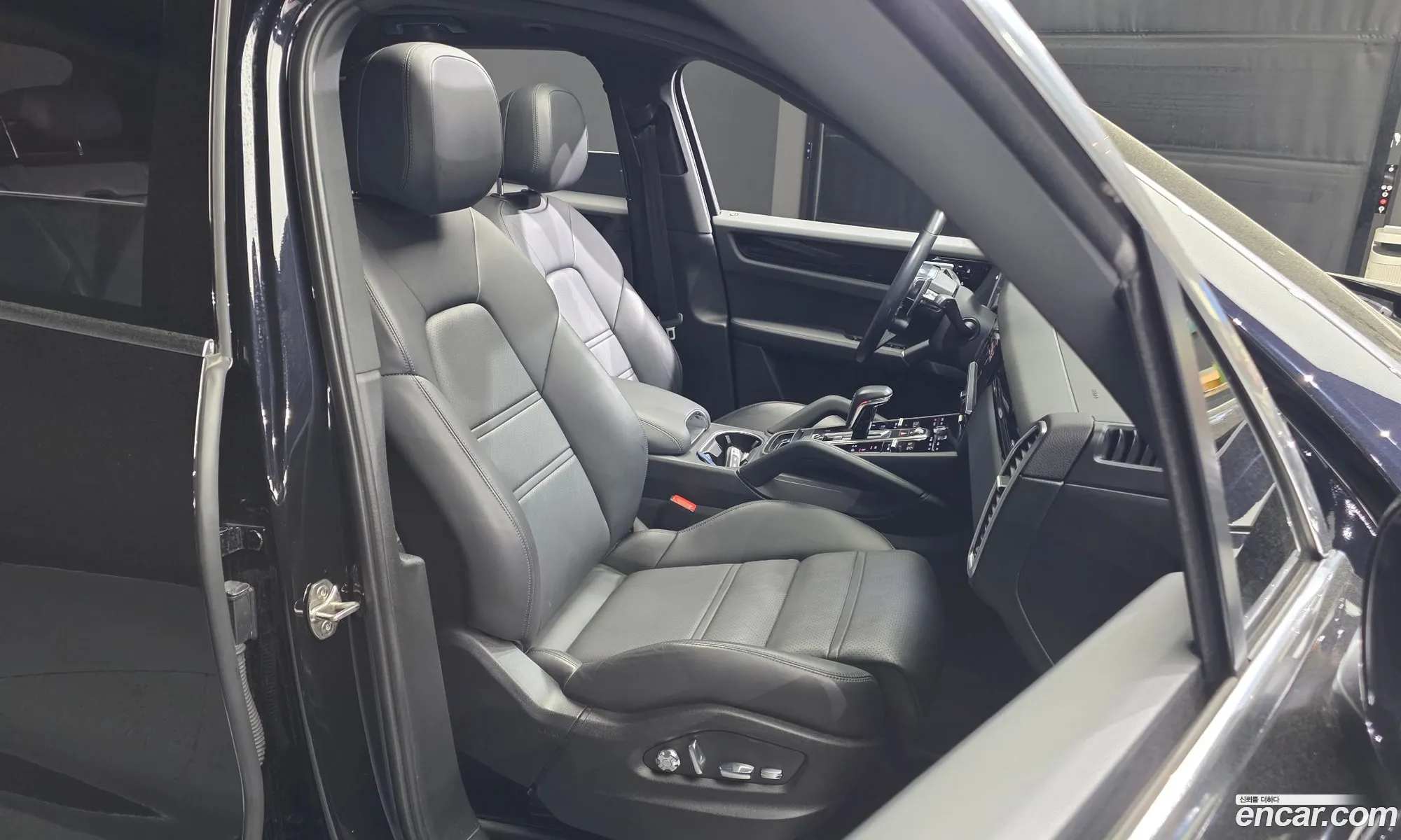 Porsche Cayenne 2021 — 13