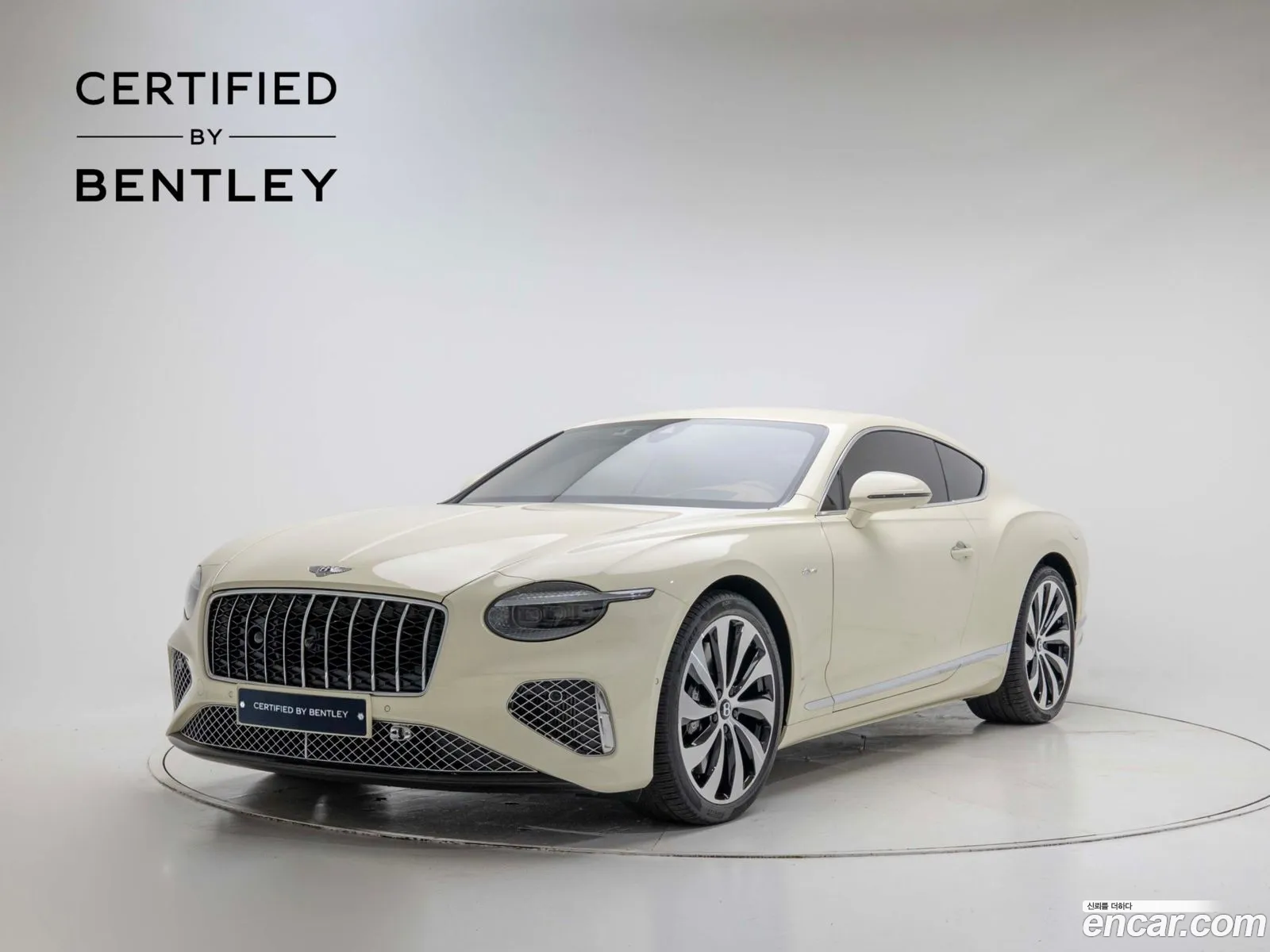 Bentley Continental GT 2025 — 16