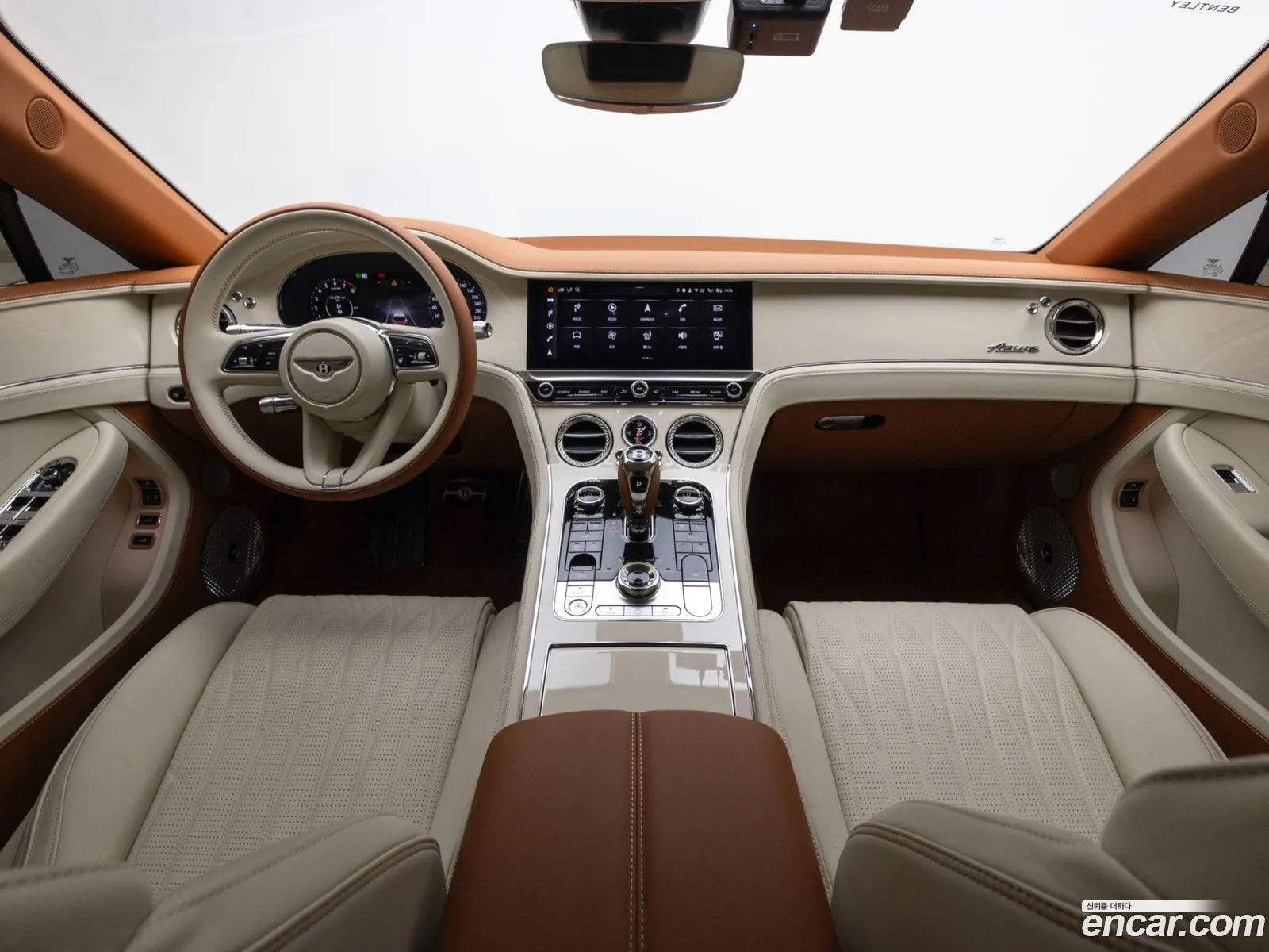 Bentley Continental GT 2025 — 17