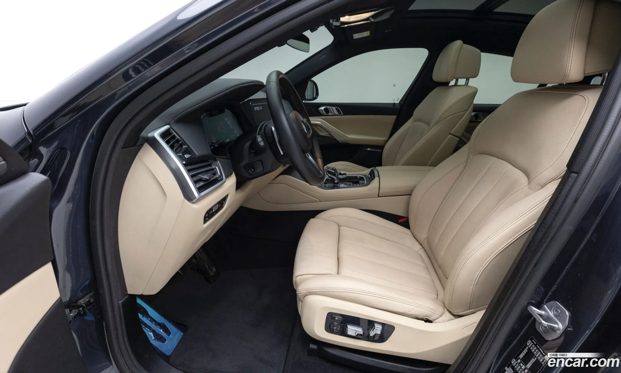 BMW X6 2021 — 8