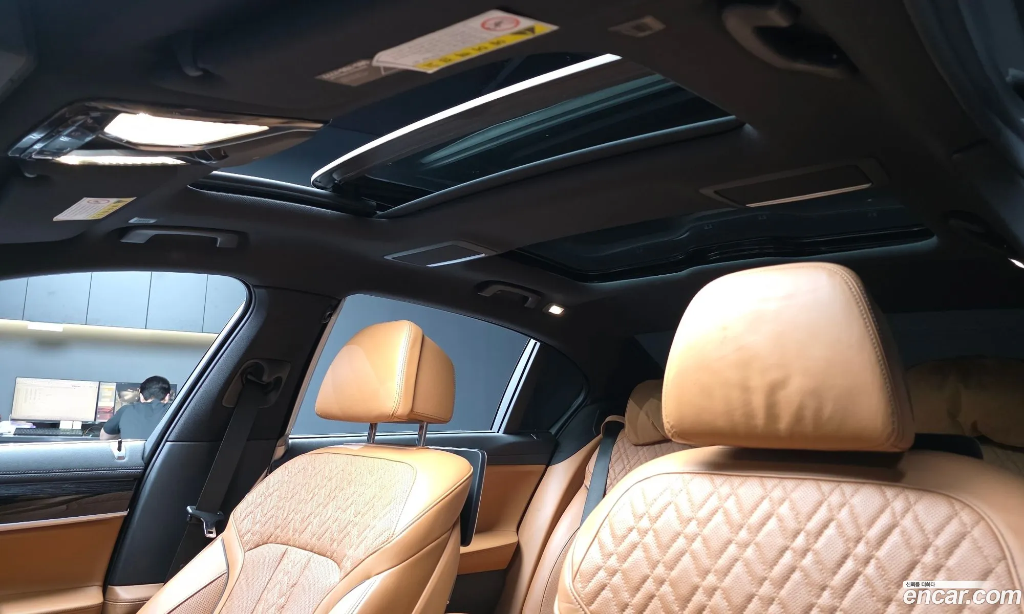 BMW 7 Series 2018 WBA7G6100JB243290 — 10
