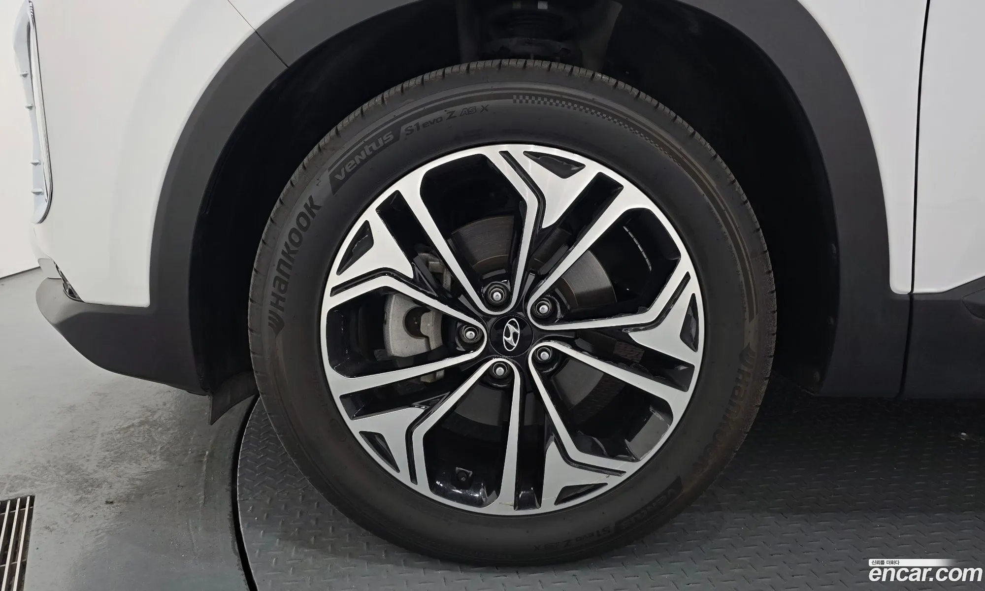 Hyundai Santa Fe TM 2018 — 11