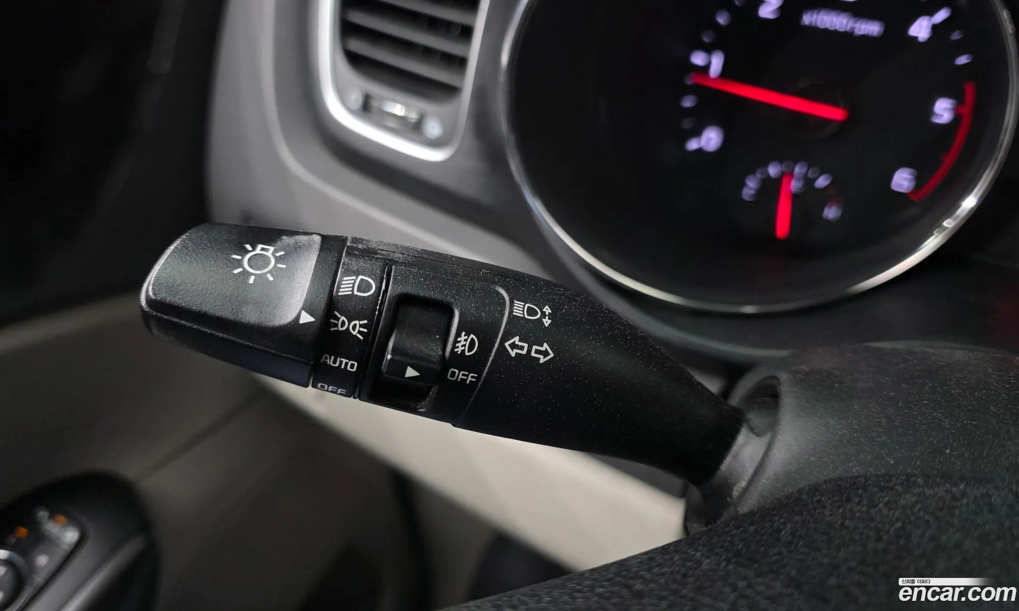 Kia Carnival 2016 — 4