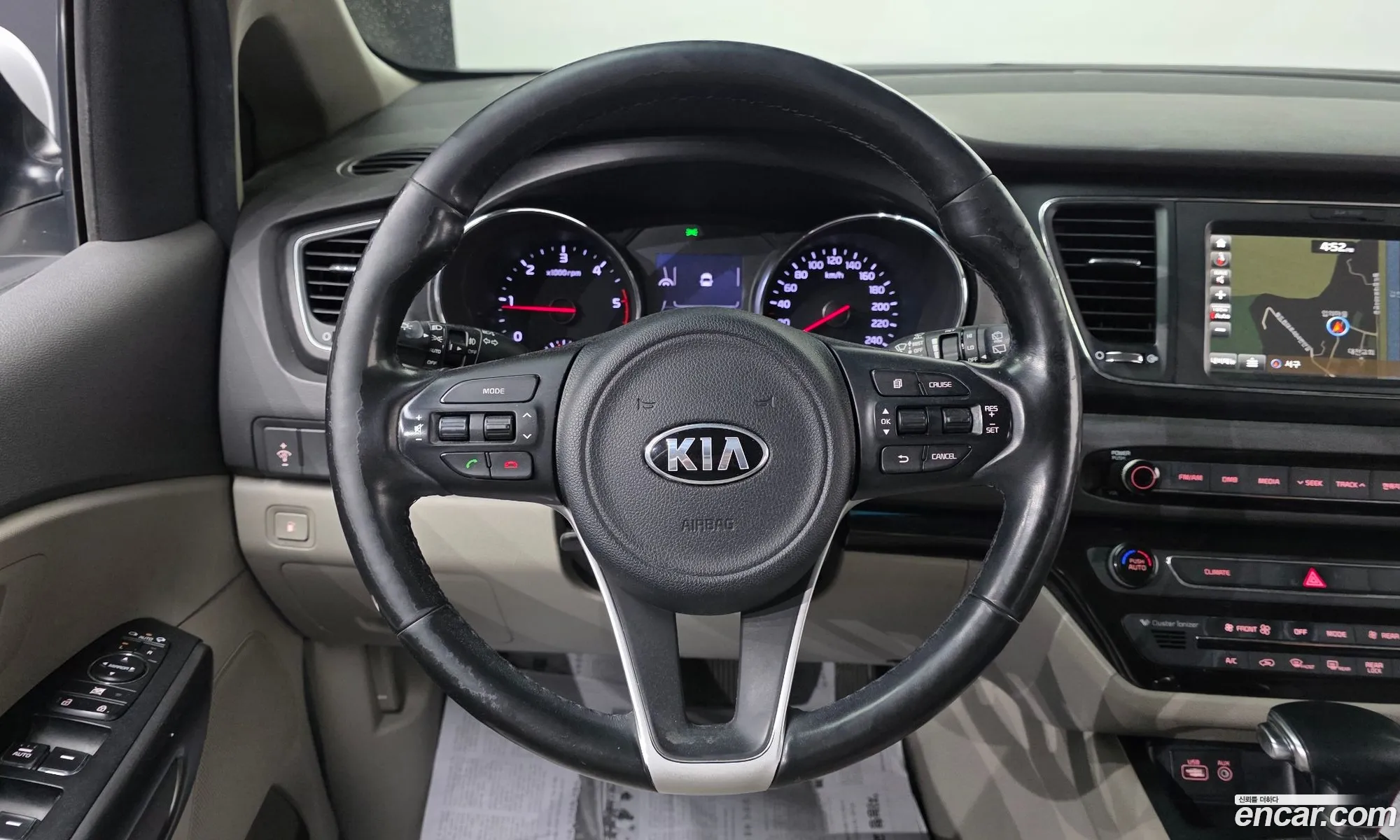 Kia Carnival 2016 — 13