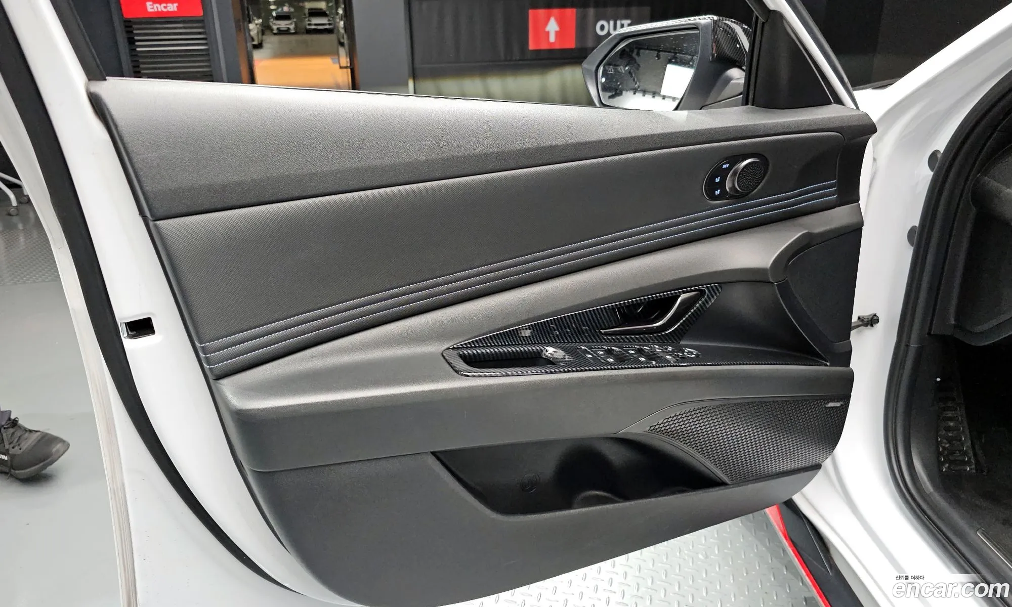 Hyundai Elantra 2021 — 30