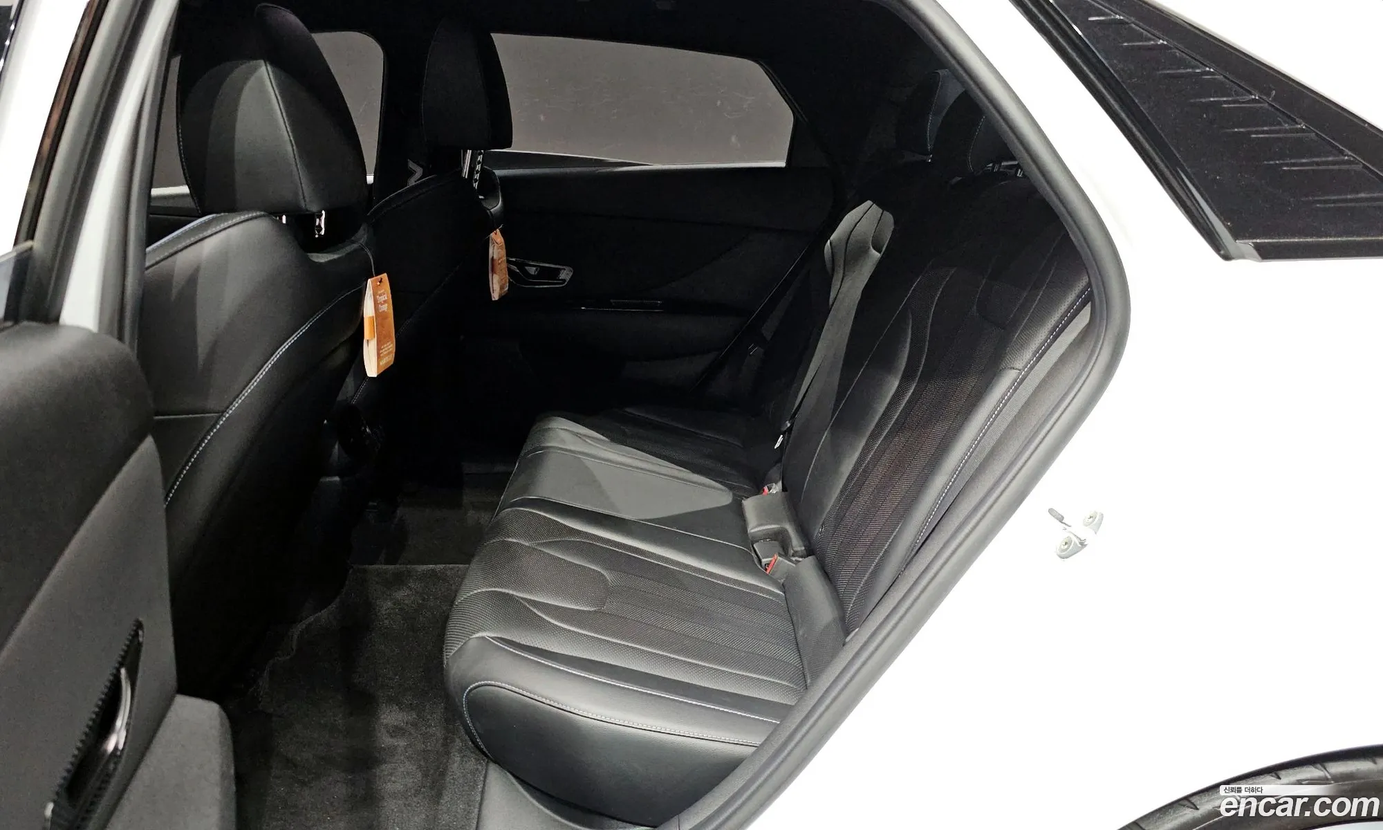 Hyundai Elantra 2021 — 23