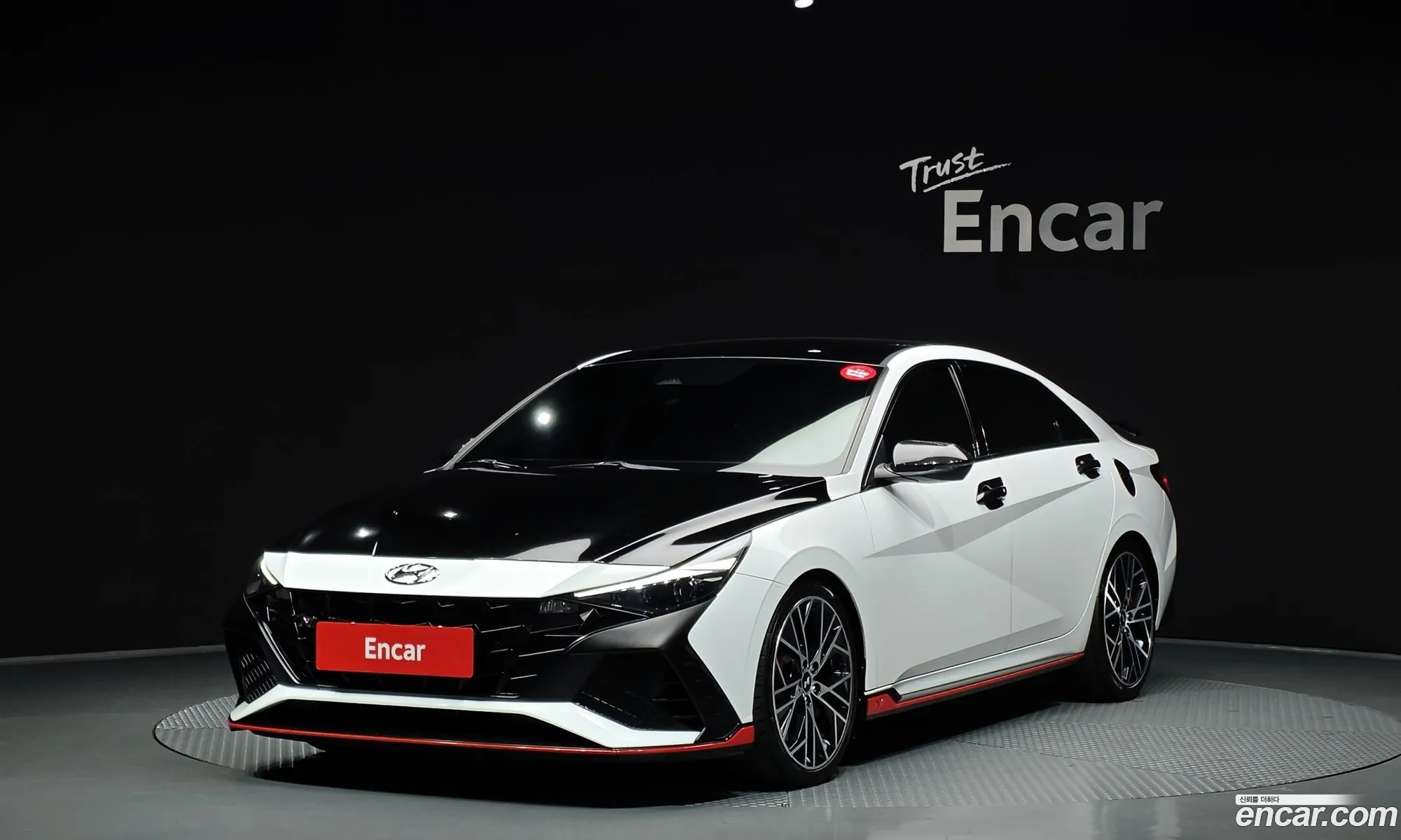 Hyundai Elantra 2021 — 14