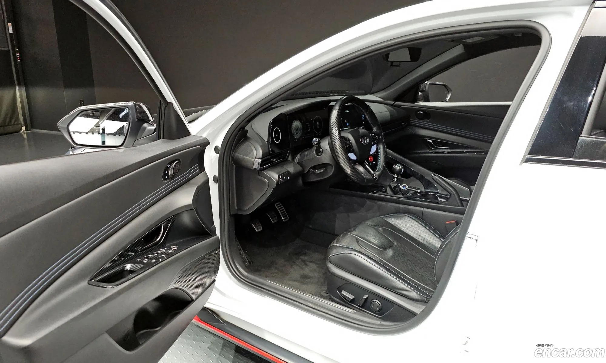 Hyundai Elantra 2021 — 12