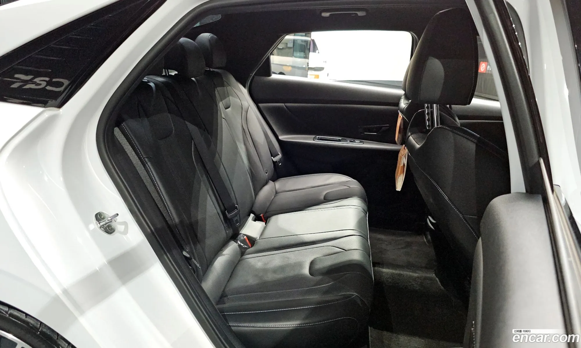 Hyundai Elantra 2021 — 16