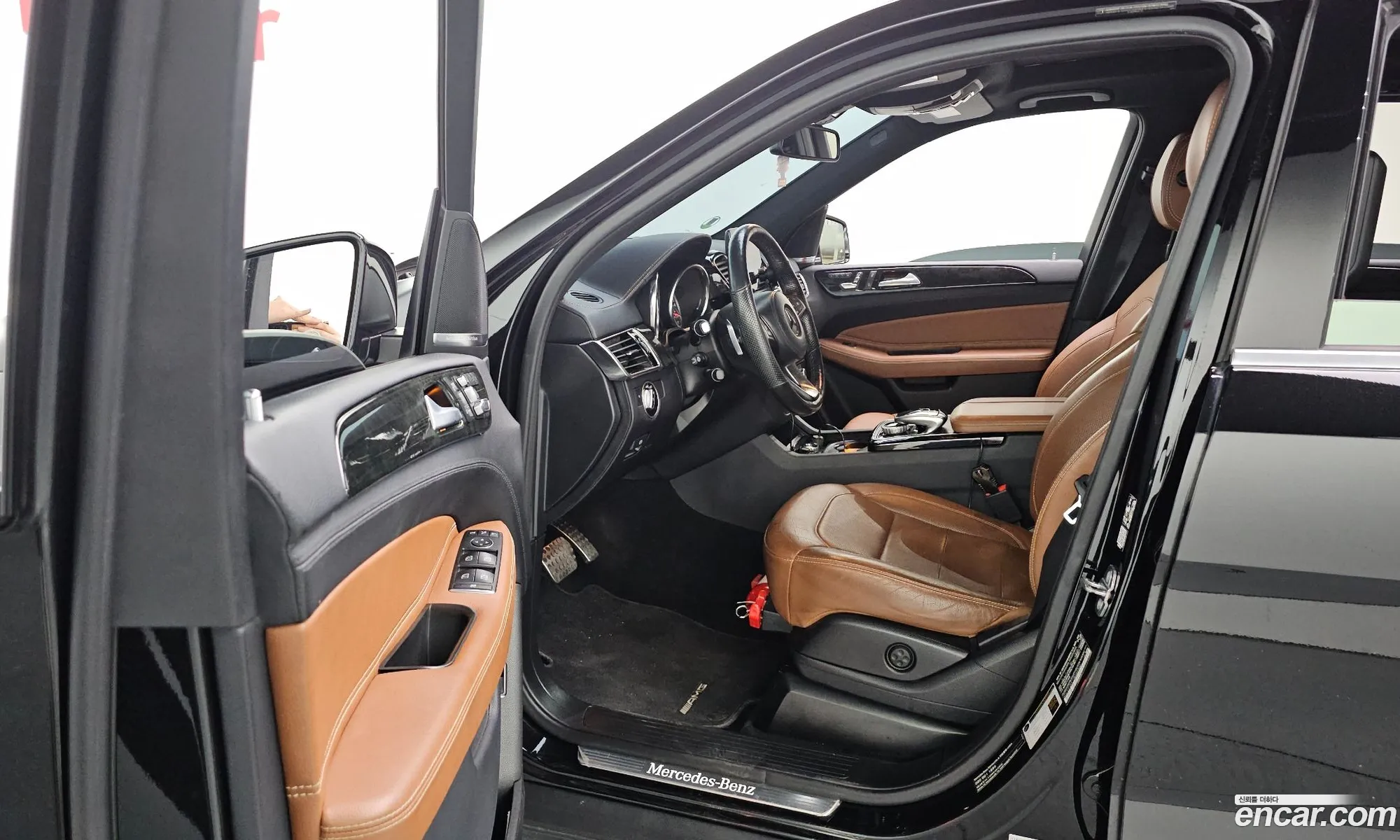 Mercedes-Benz GLS-Class X166 2018 WDCDF2EE1JB088900 — 24