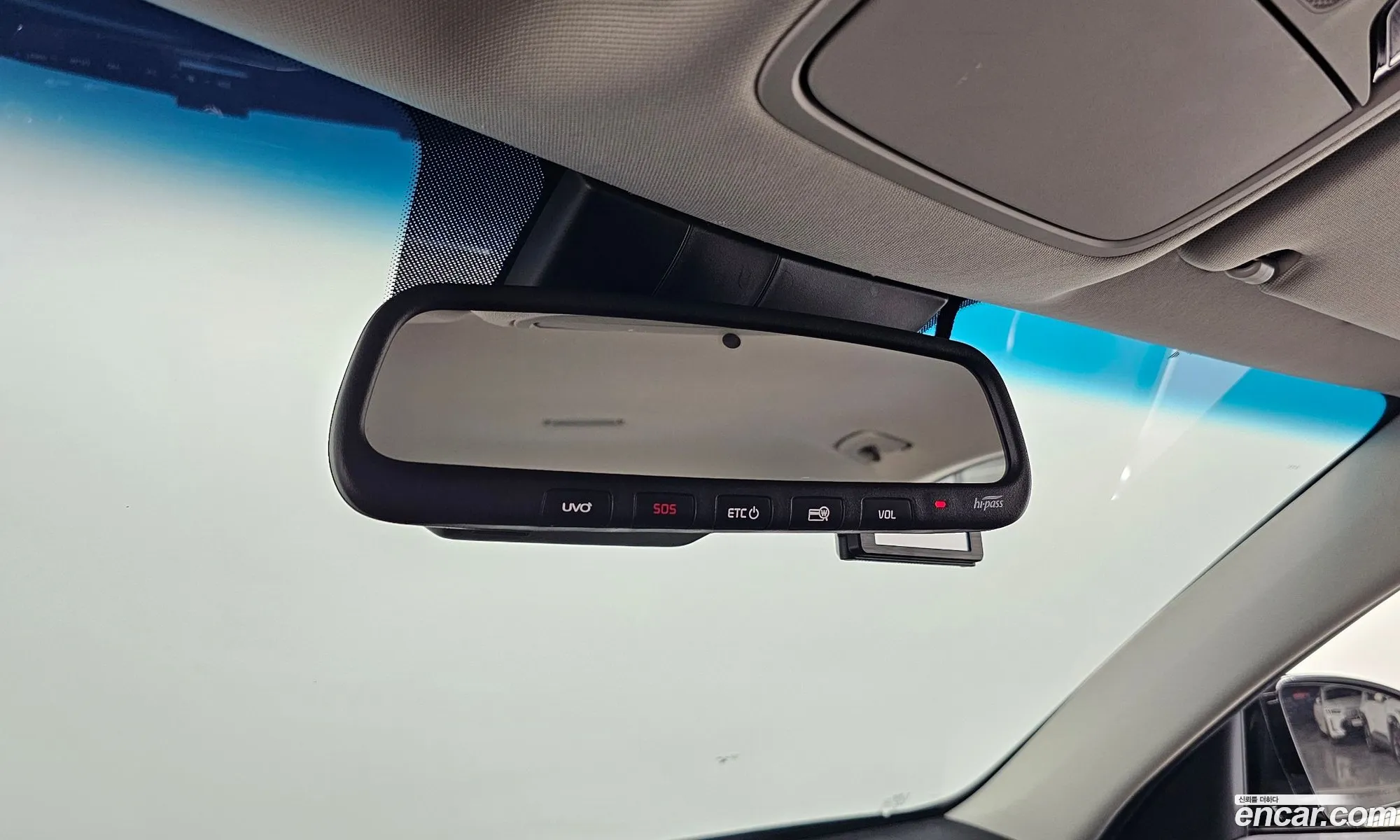 Kia K7 Premier 2019 — 22