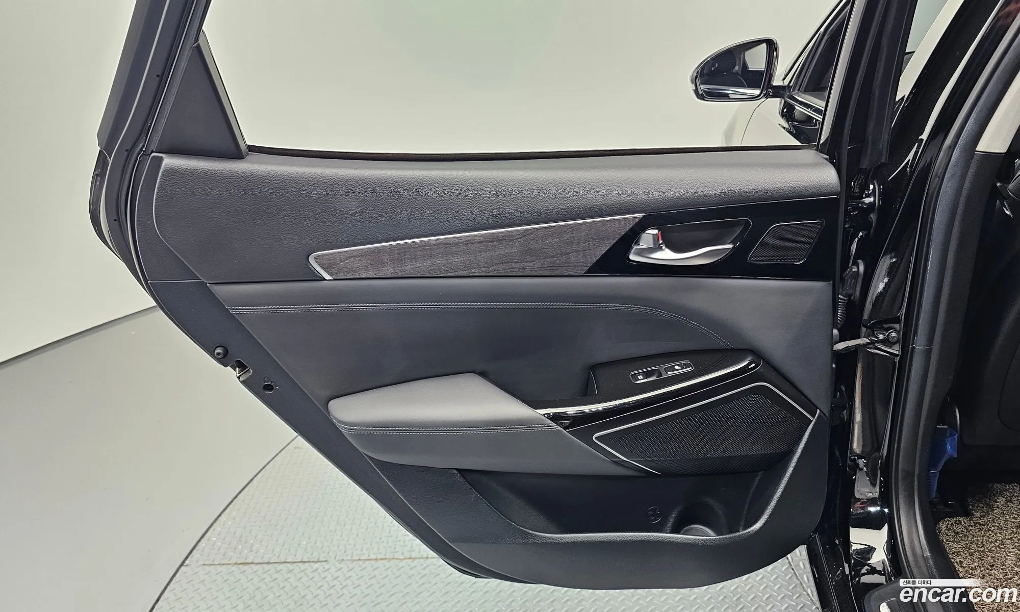 Kia K7 Premier 2019 — 13