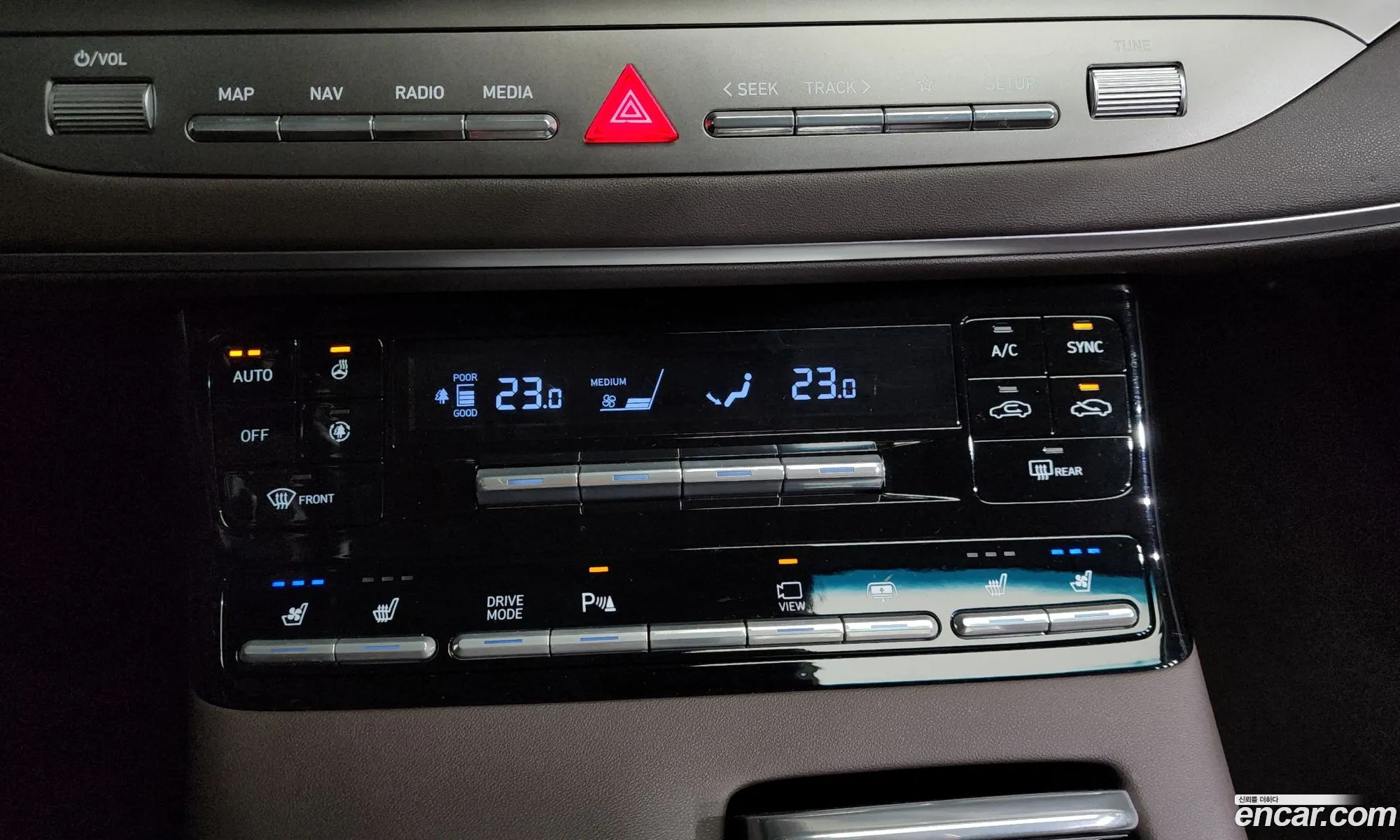 Hyundai Grandeur IG 2019 — 11