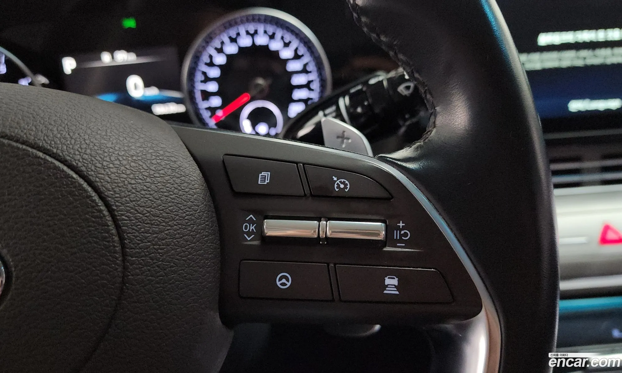 Hyundai Grandeur IG 2019 — 24