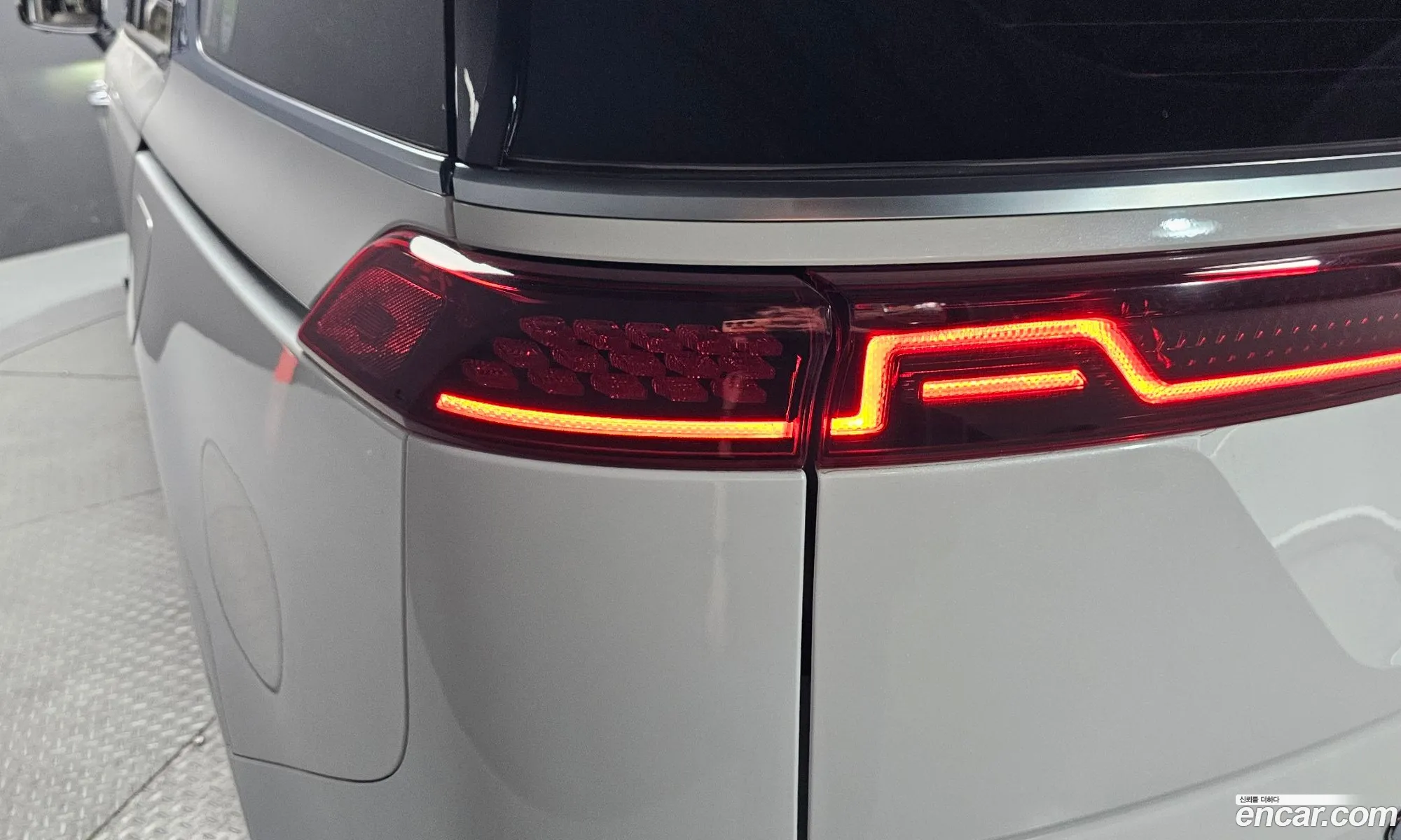 Kia Carnival 2021 — 31