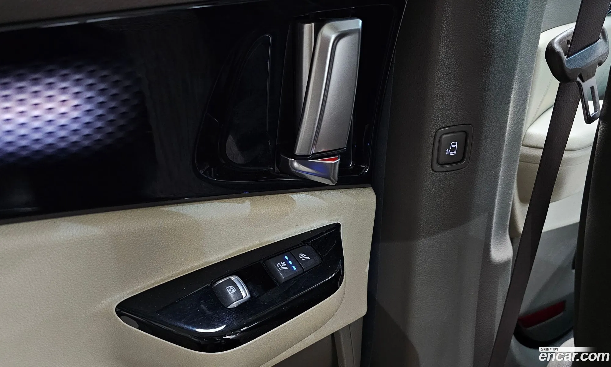 Kia Carnival 2021 — 29