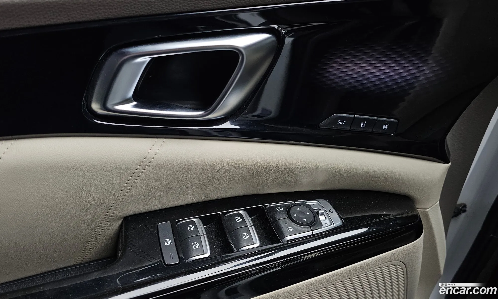 Kia Carnival 2021 — 25