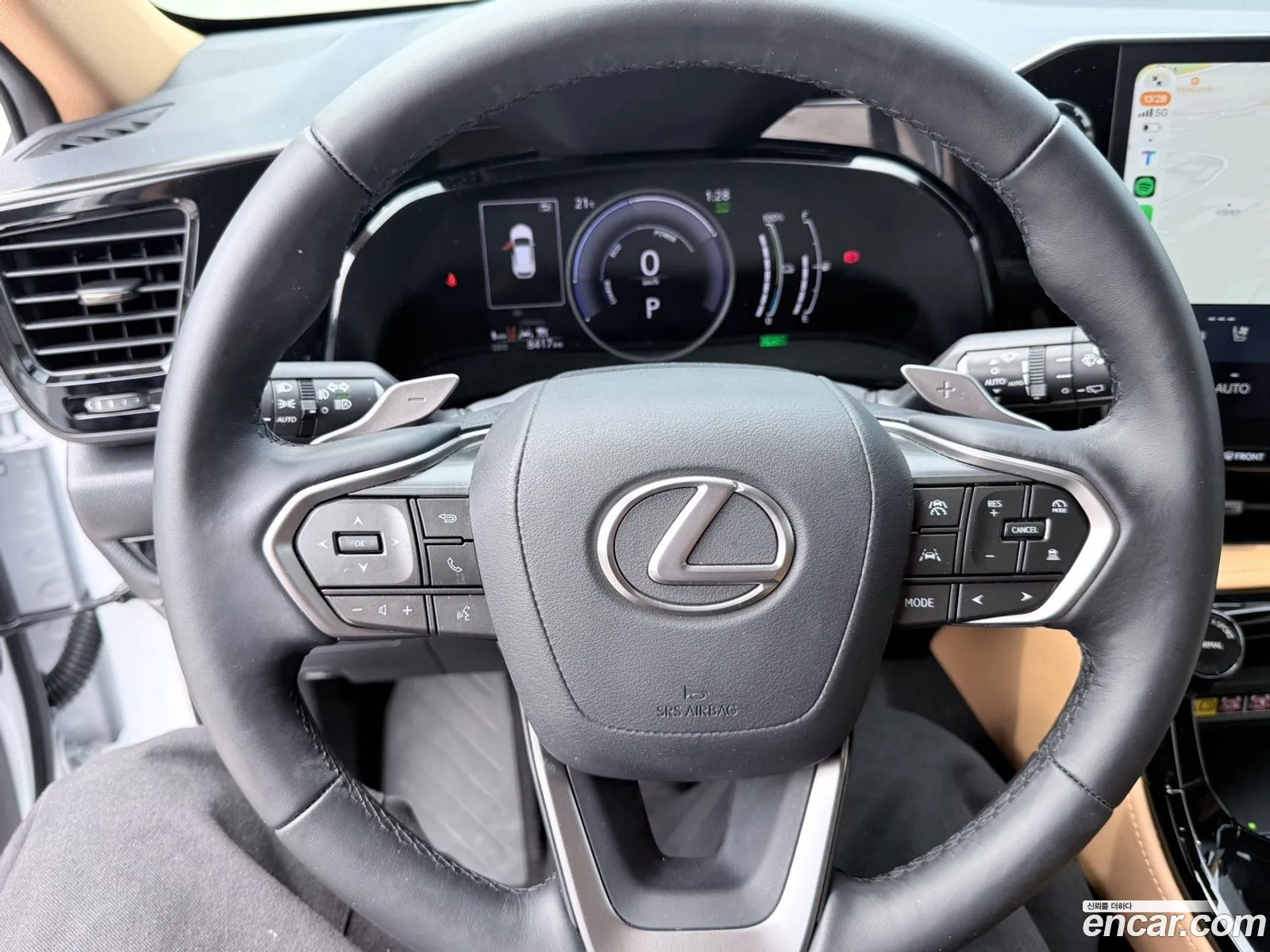 Lexus NX450h+ 2026 — 6
