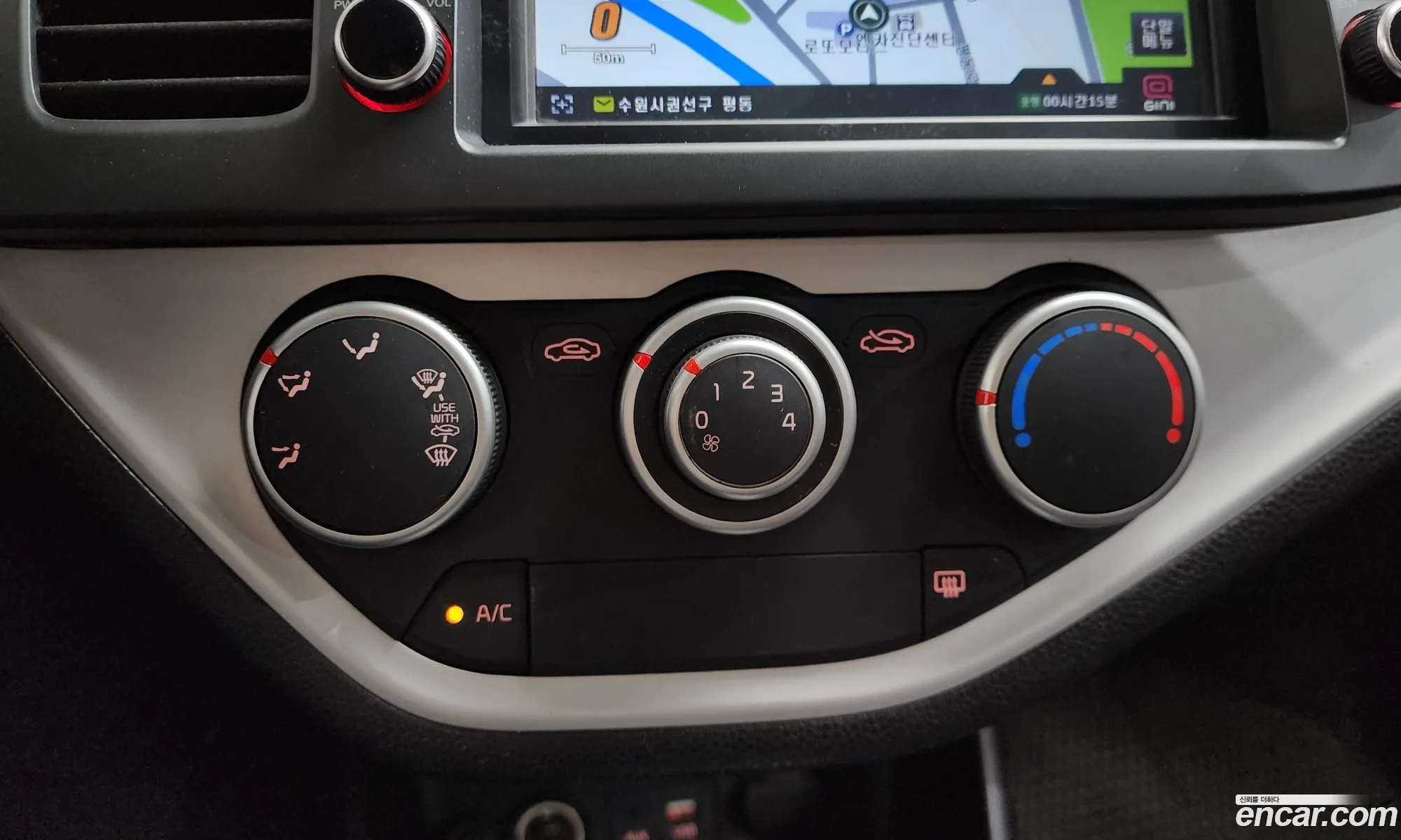 Kia Morning 2015 — 28