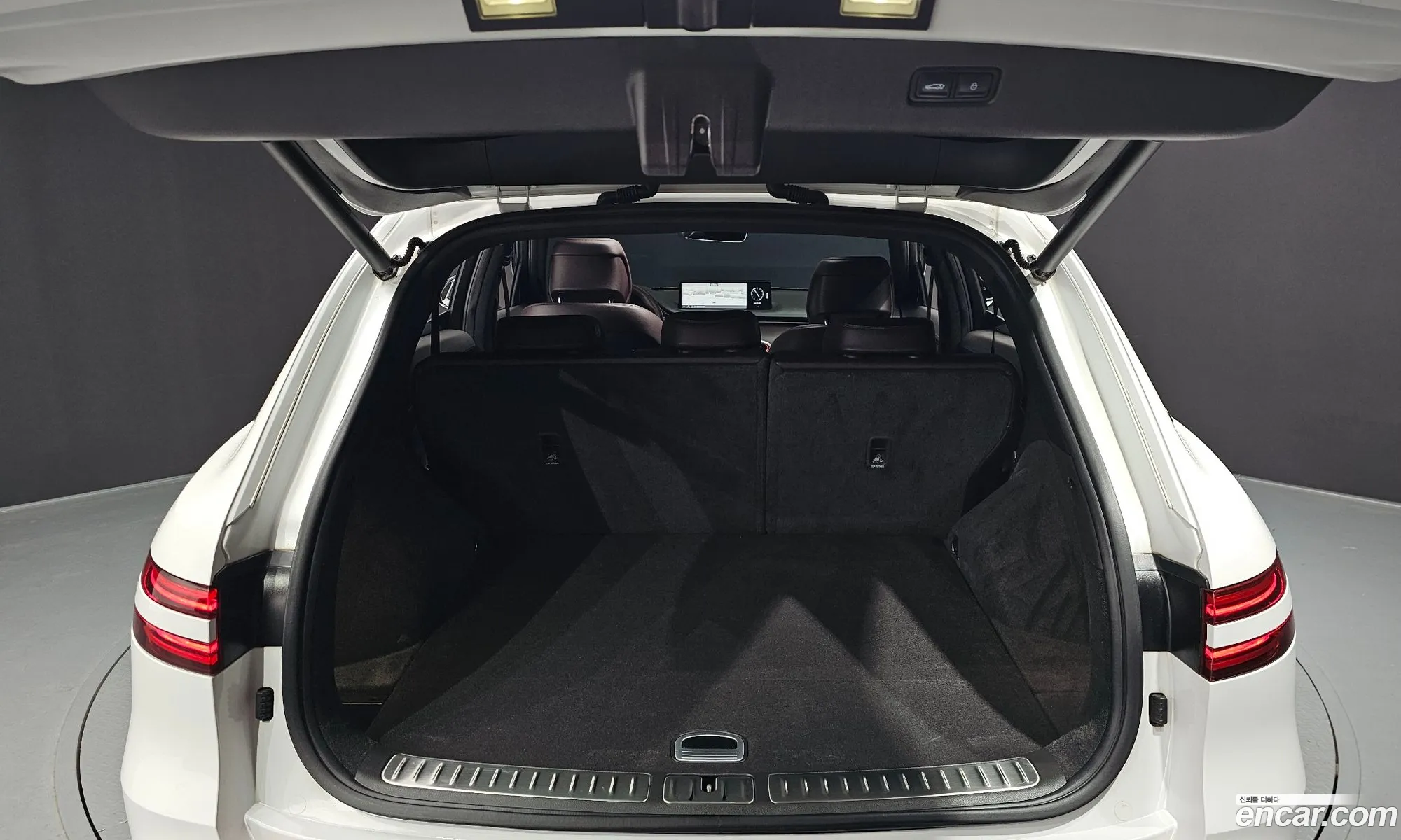 Genesis GV70 2021 — 18
