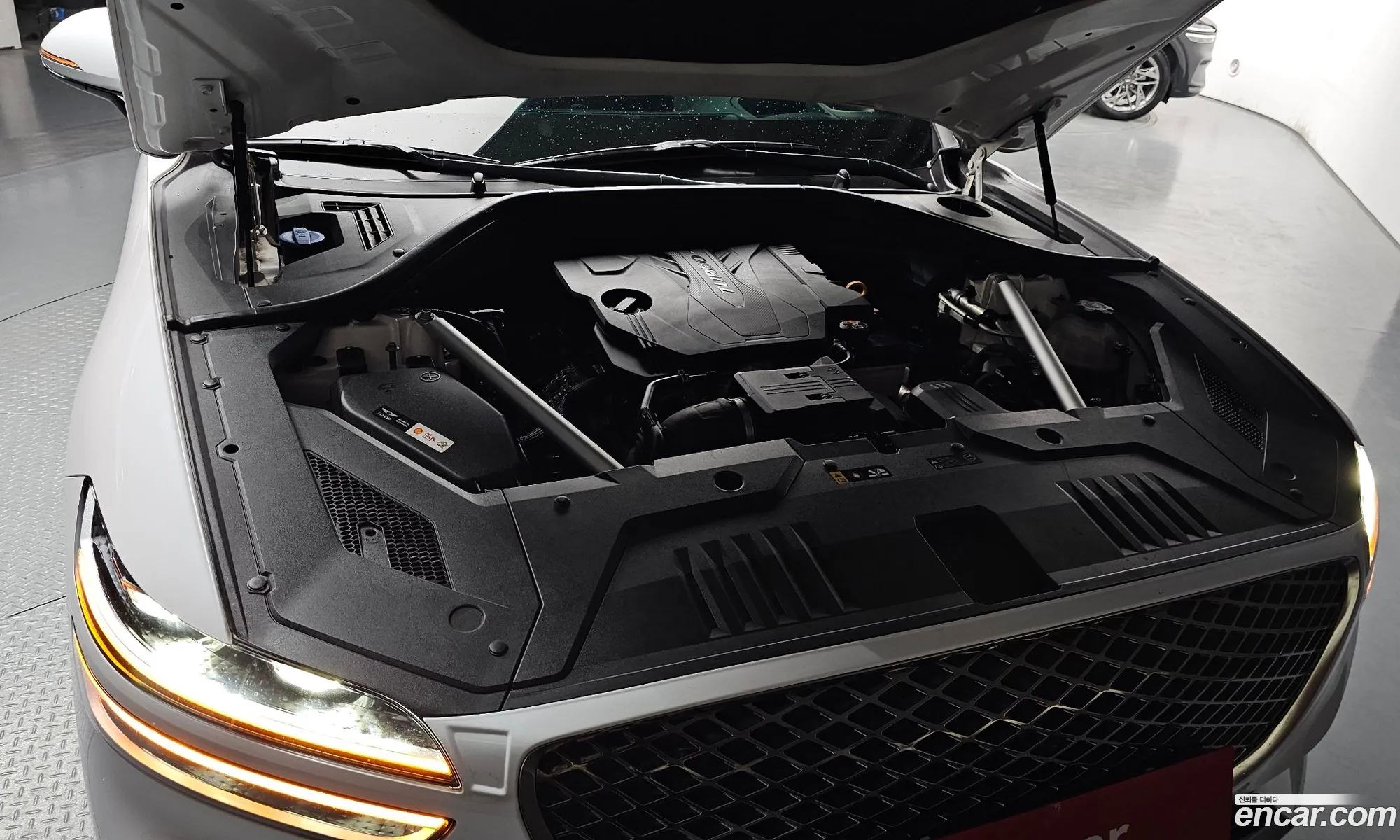 Genesis GV70 2021 — 14