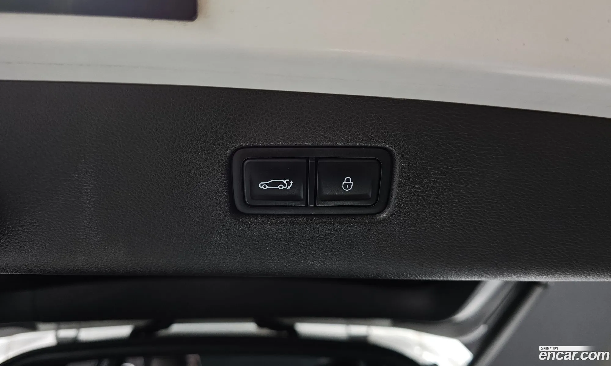 Genesis GV70 2021 — 30
