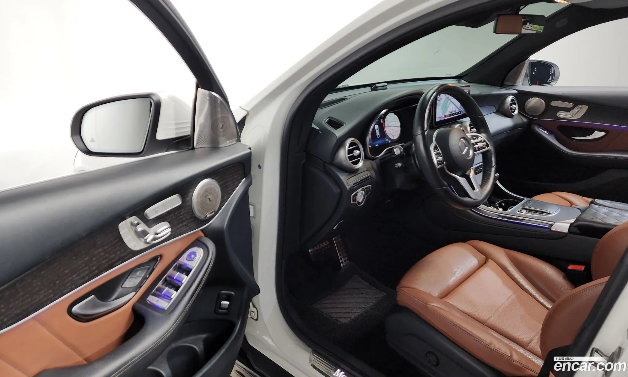 Mercedes-Benz GLC-Class X253 2020 — 11