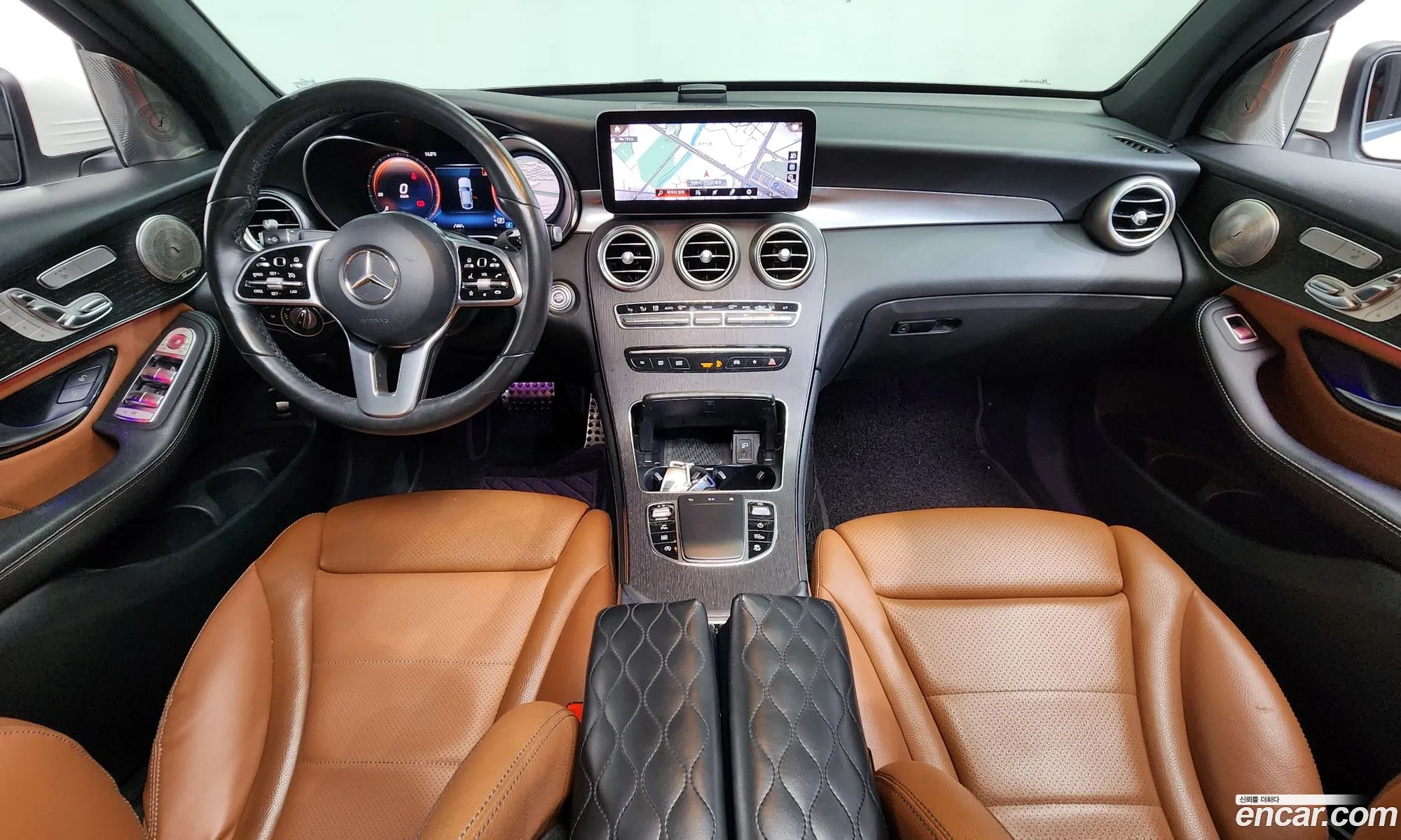 Mercedes-Benz GLC-Class X253 2020 — 19