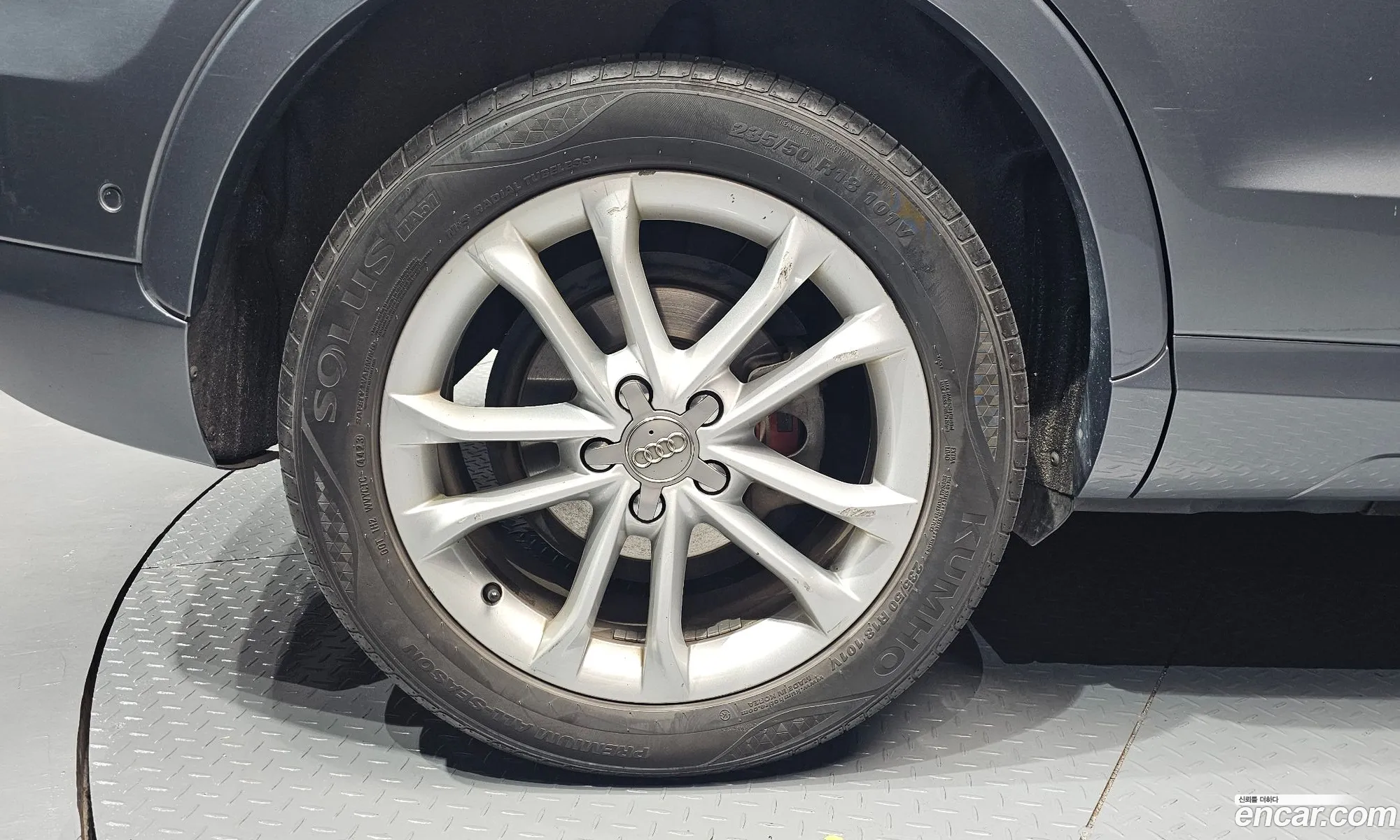 Audi Q3 2013 WAUZZZ8U1DR038764 — 13