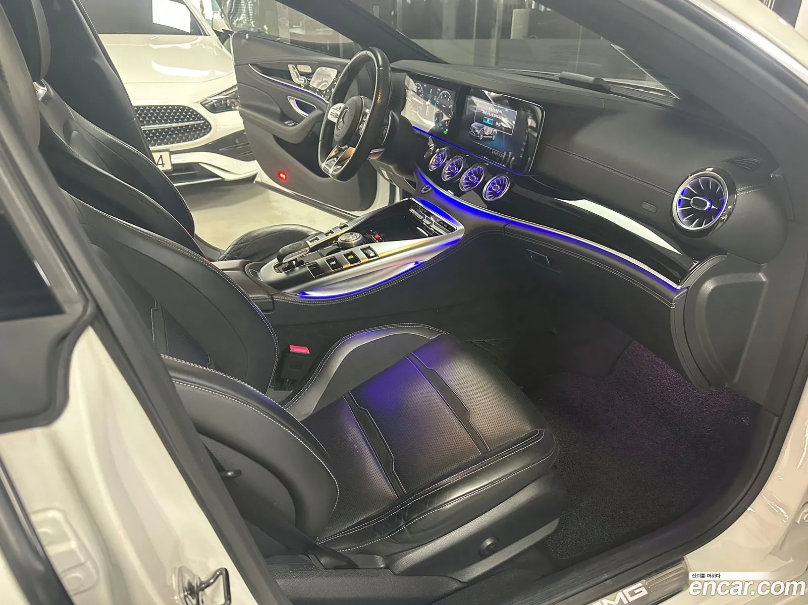 Mercedes-Benz AMG GT 2019 — 10