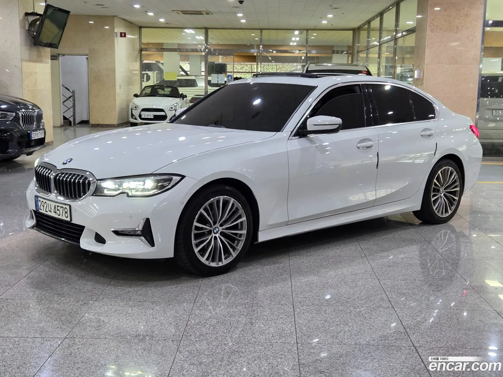 BMW 3 Series 2019 — 13
