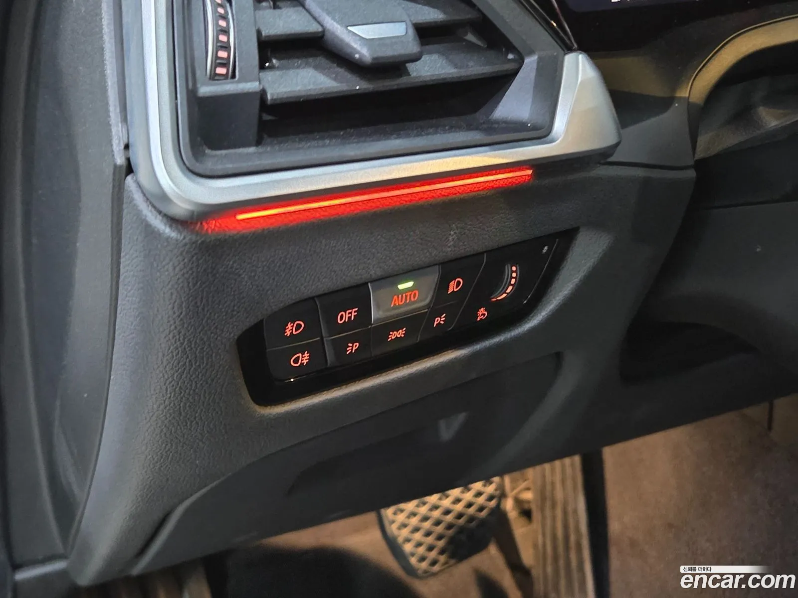 BMW 3 Series 2019 — 16