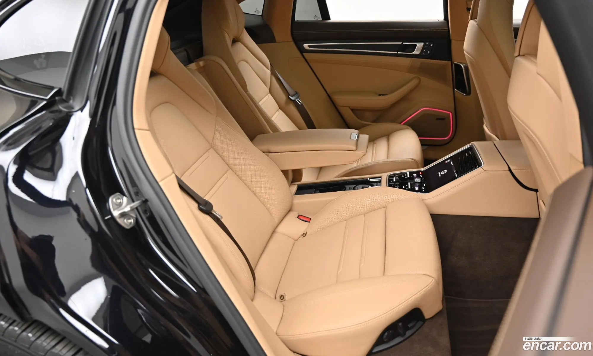 Porsche Panamera 2023 — 9