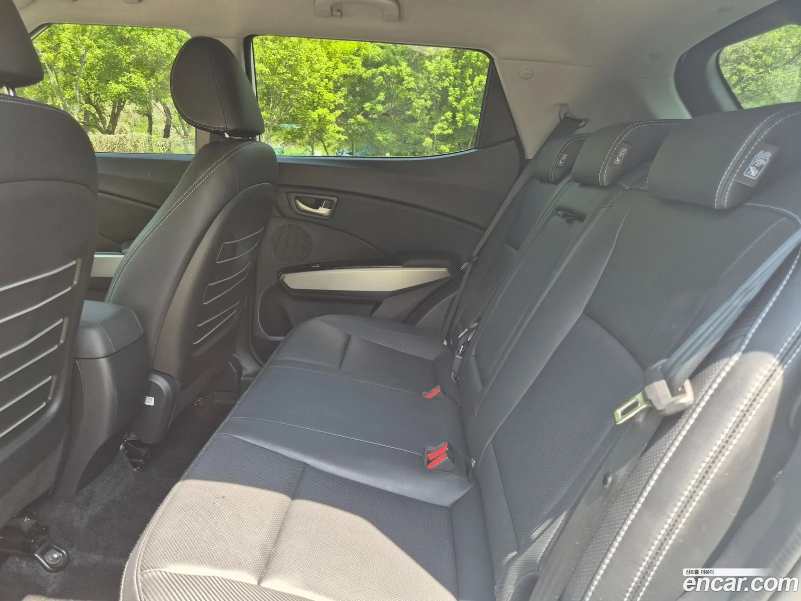 KG Mobility (SsangYong) Tivoli 2017 — 17