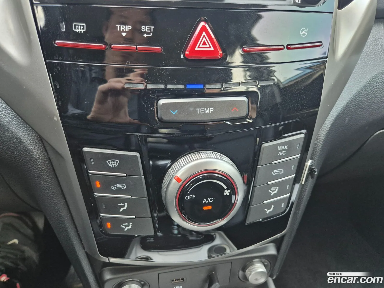 KG Mobility (SsangYong) Tivoli 2017 — 10