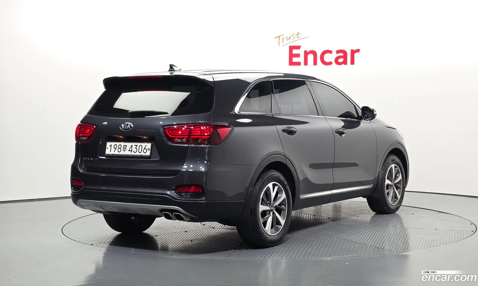 Kia Sorento 2018 — 18
