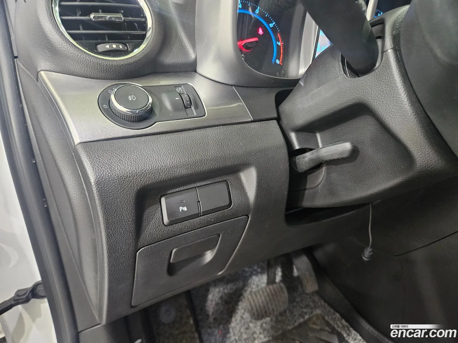 Chevrolet (GM Daewoo) Orlando 2015 — 4