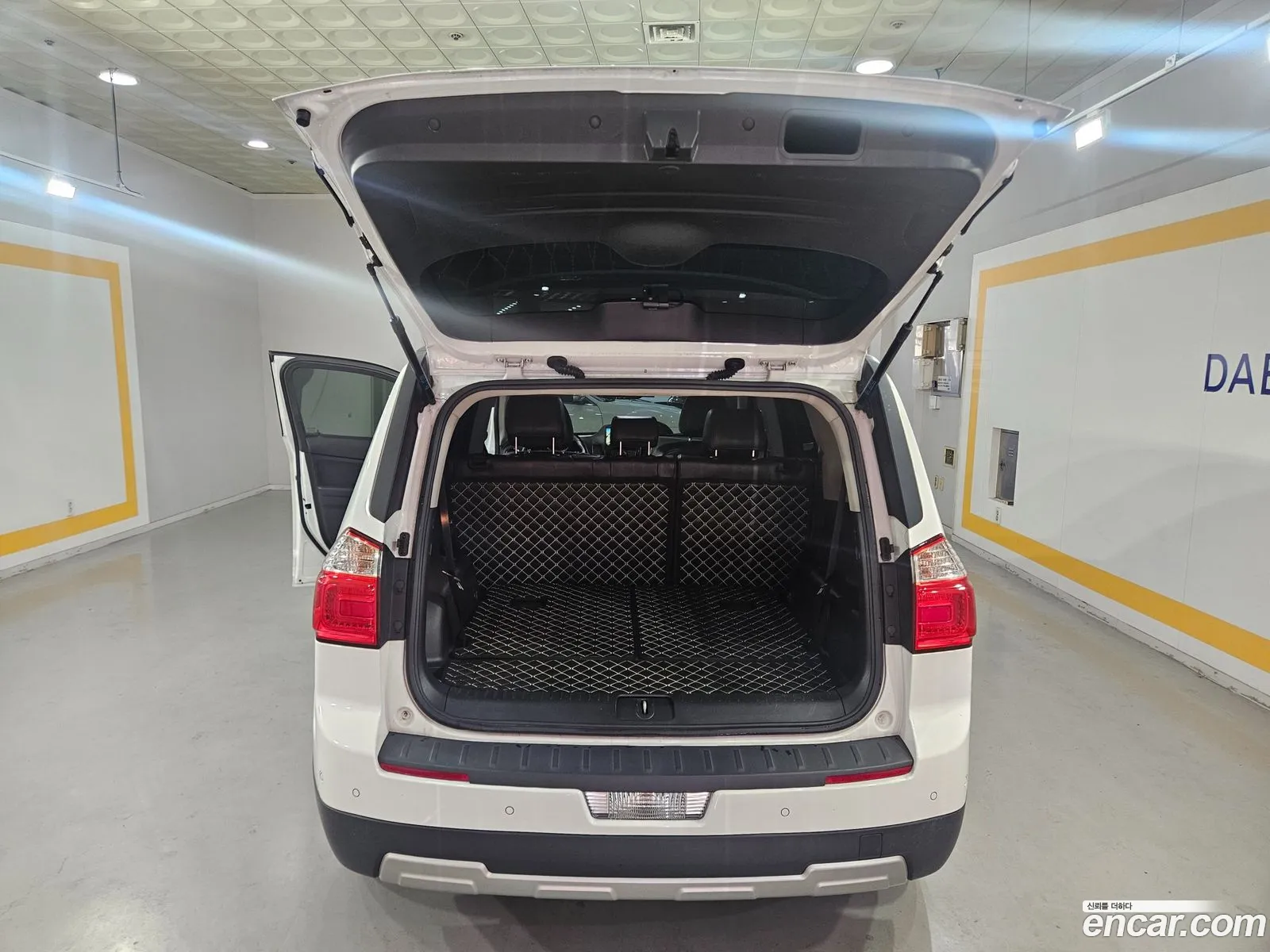 Chevrolet (GM Daewoo) Orlando 2015 — 16