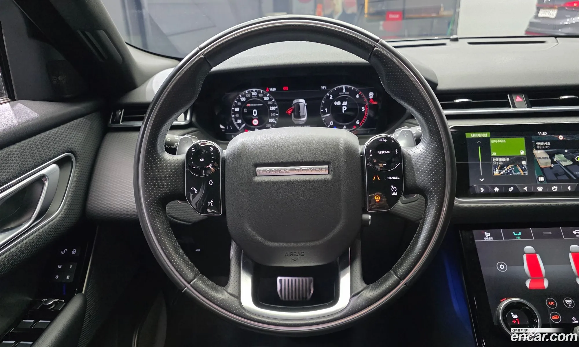 Land Rover Range Rover Velar 2019 — 22