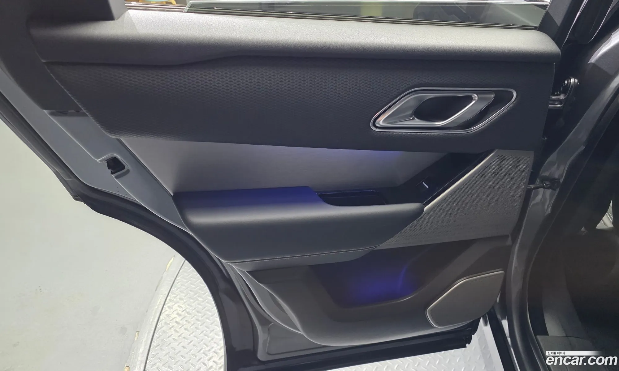 Land Rover Range Rover Velar 2019 — 2