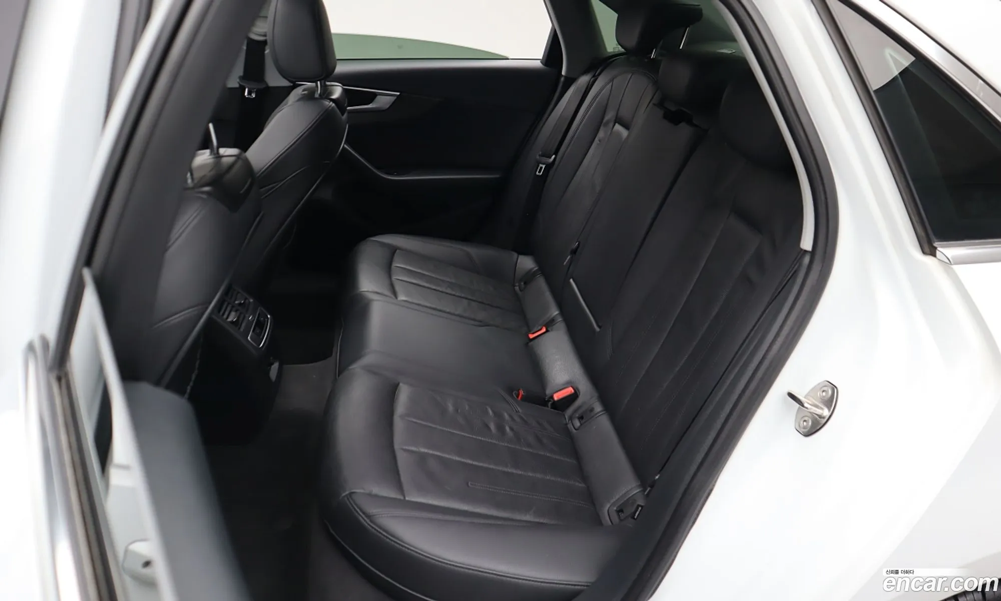 Audi A4 2018 — 9