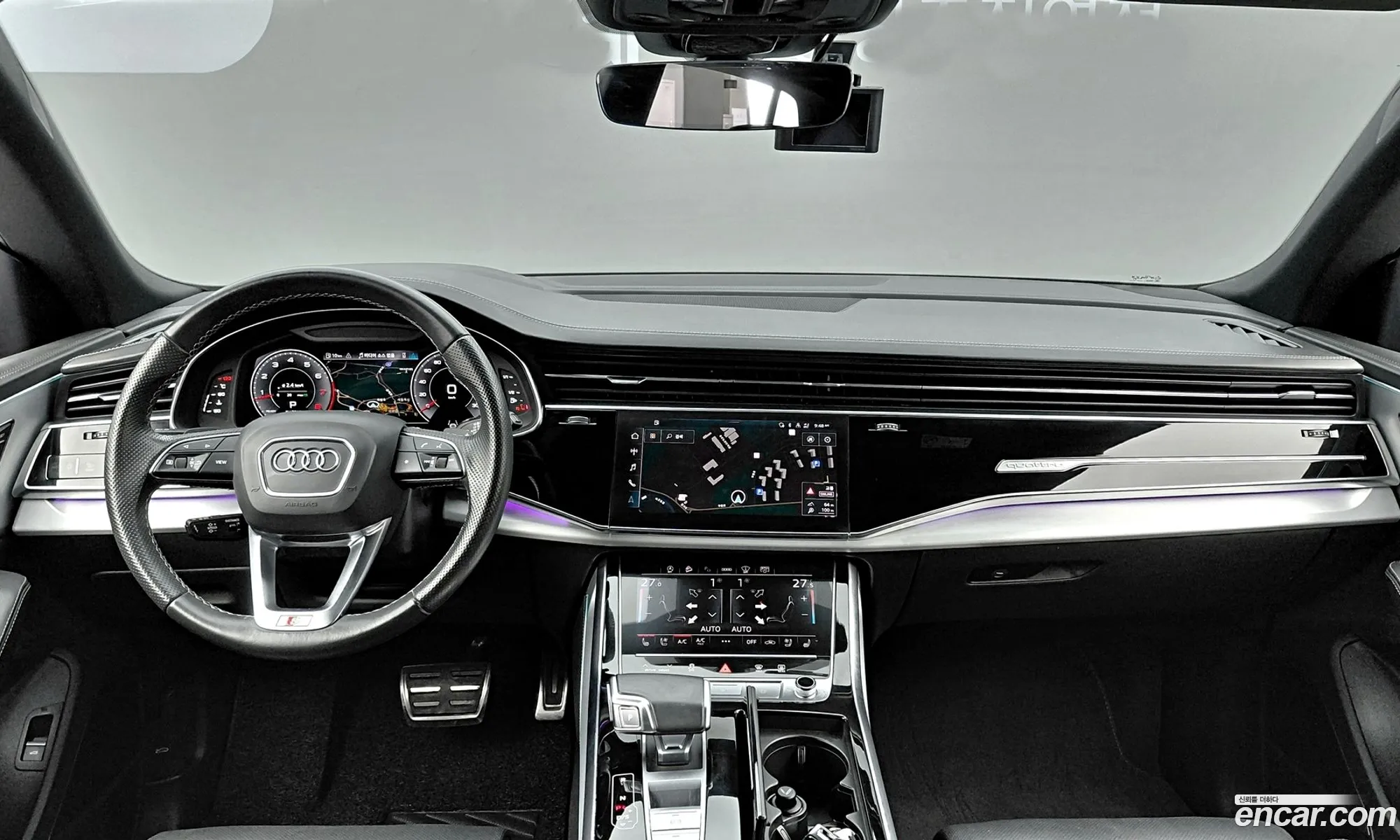 Audi Q8 2021 — 18