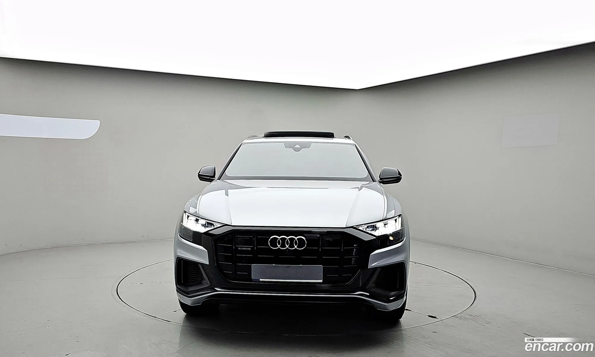 Audi Q8 2021 — 11