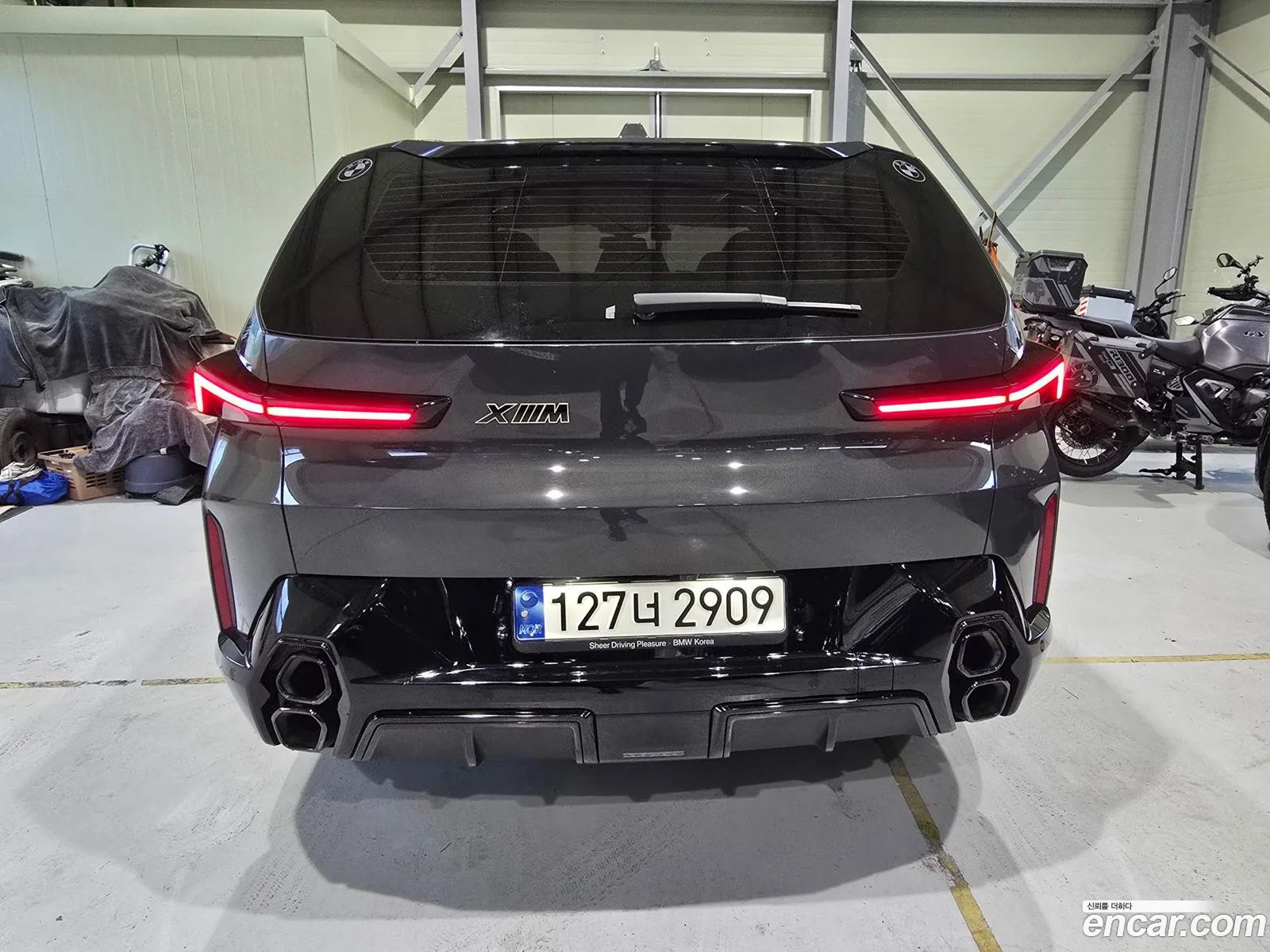 BMW XM 2023 — 10