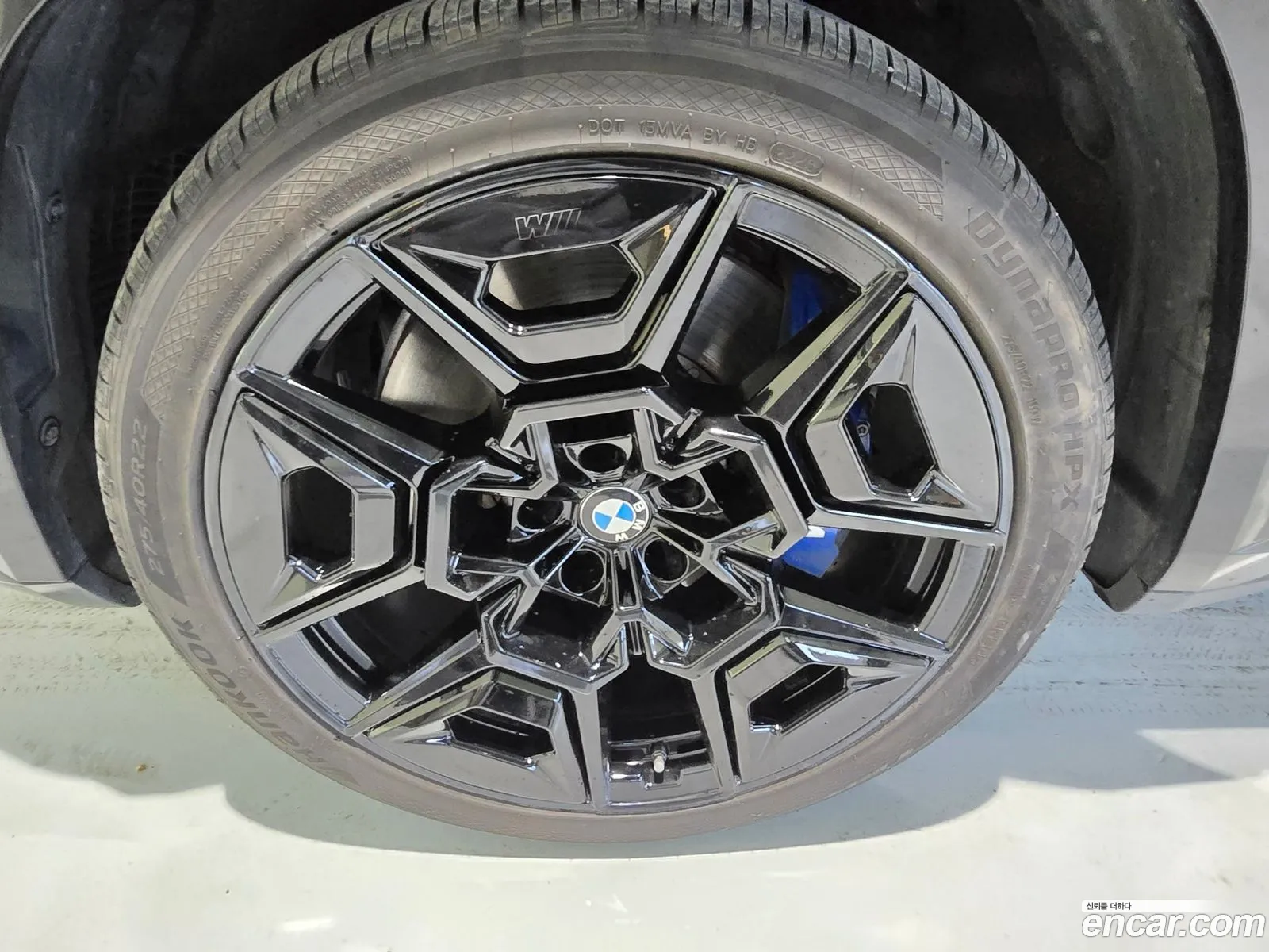 BMW XM 2023 — 11